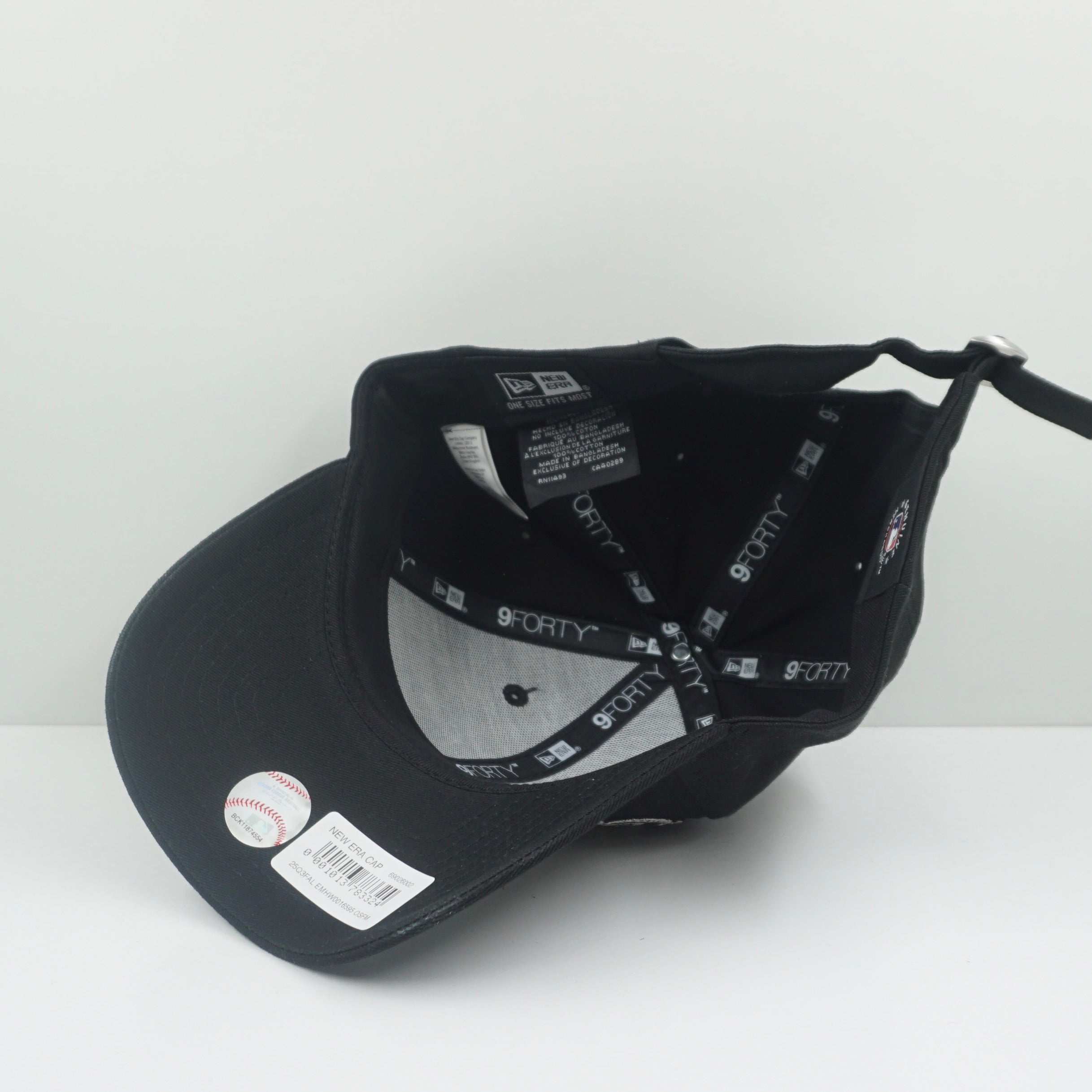 New Era New York Yankees Dragon Black Adjustable Cap