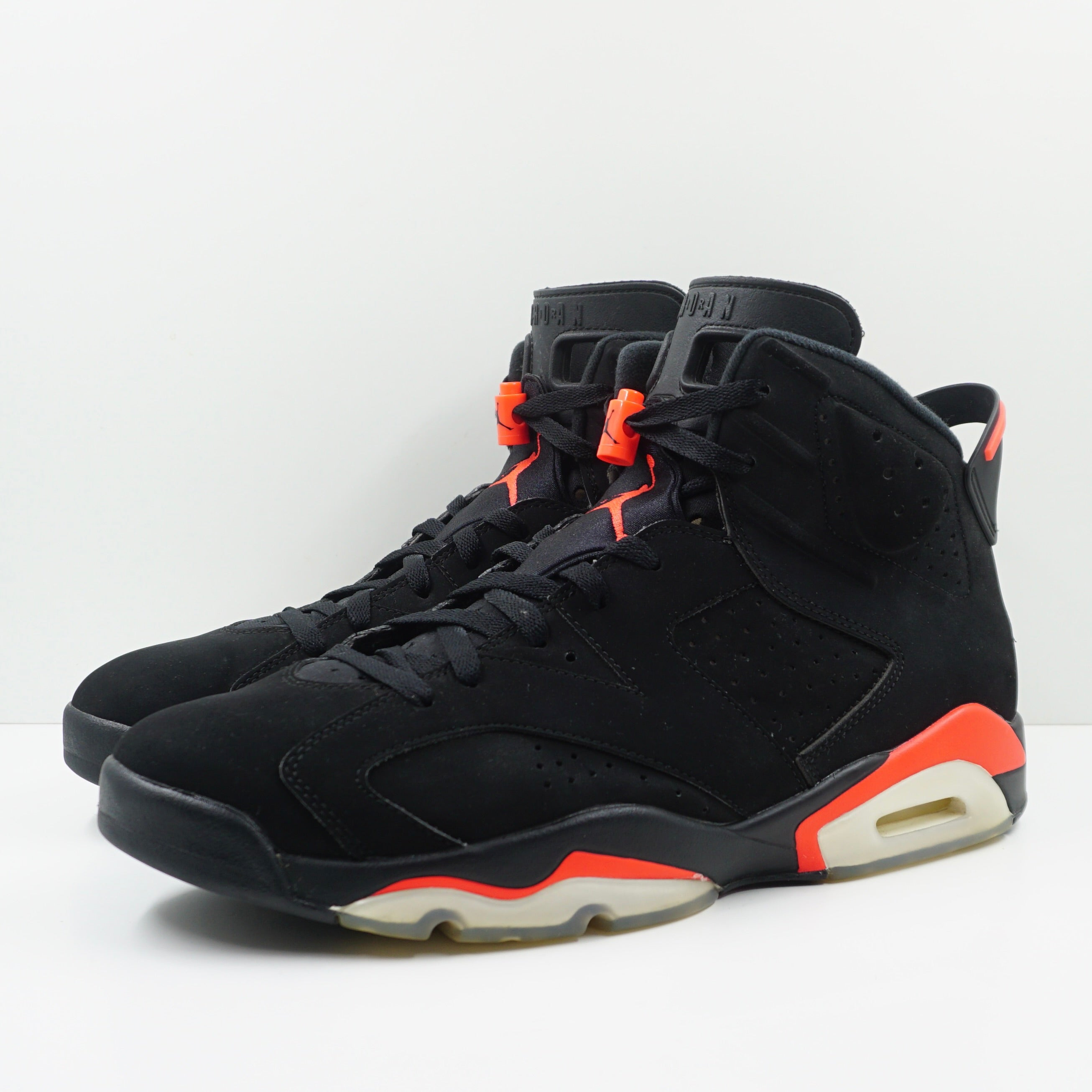 Jordan 6 Retro Black Infrared (2019)