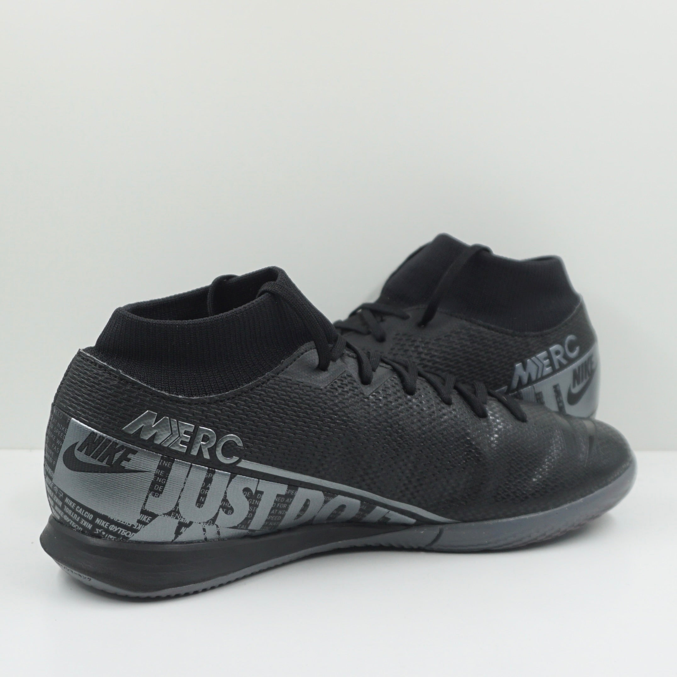 Nike Mercurial Superfly 7 Academy IC Black Grey