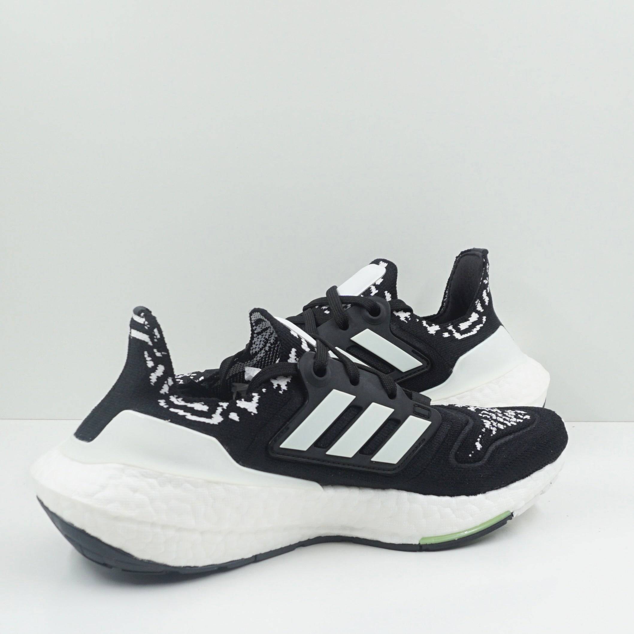 Adidas Ultraboost 22 Black White Almost Lime