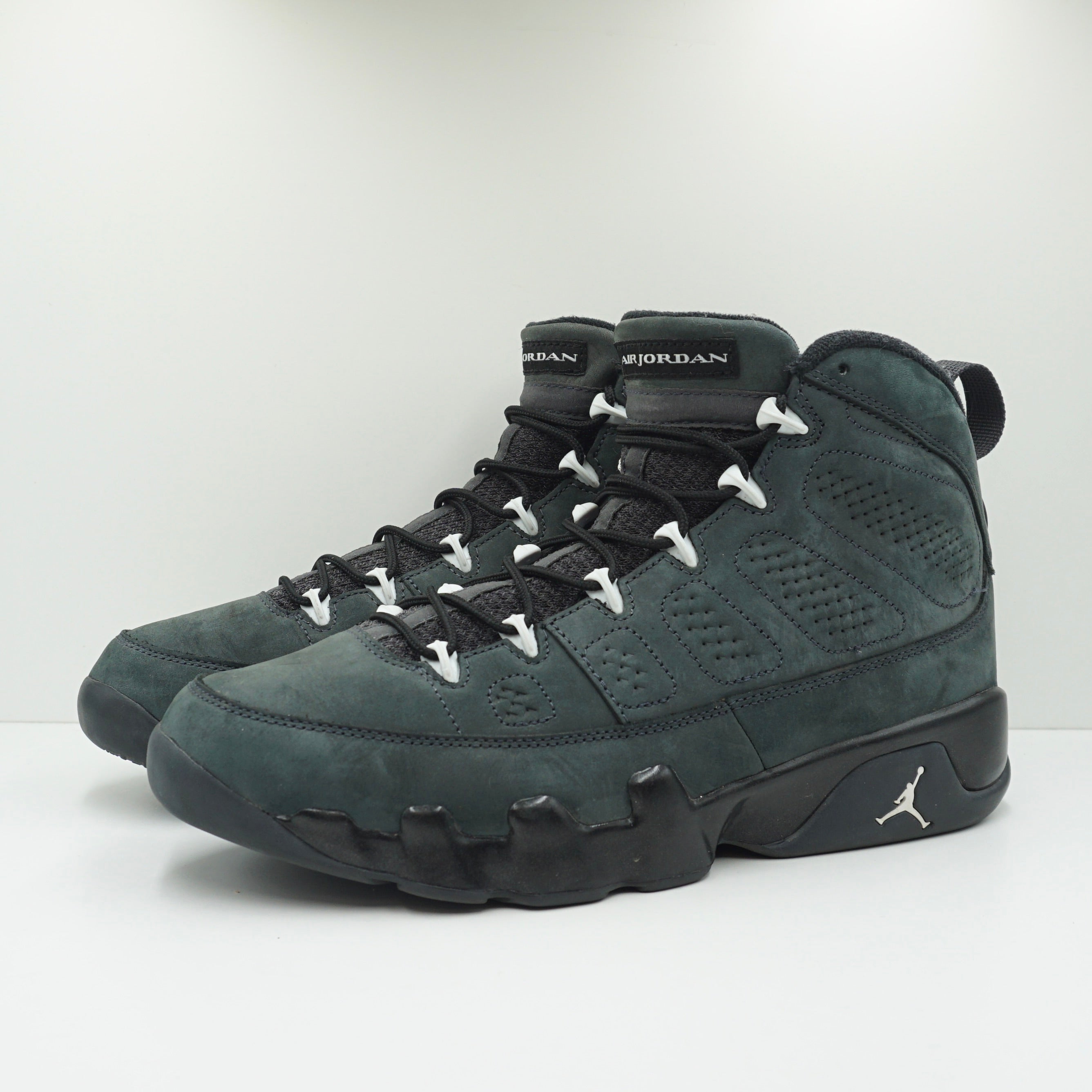 Jordan 9 Retro Anthracite