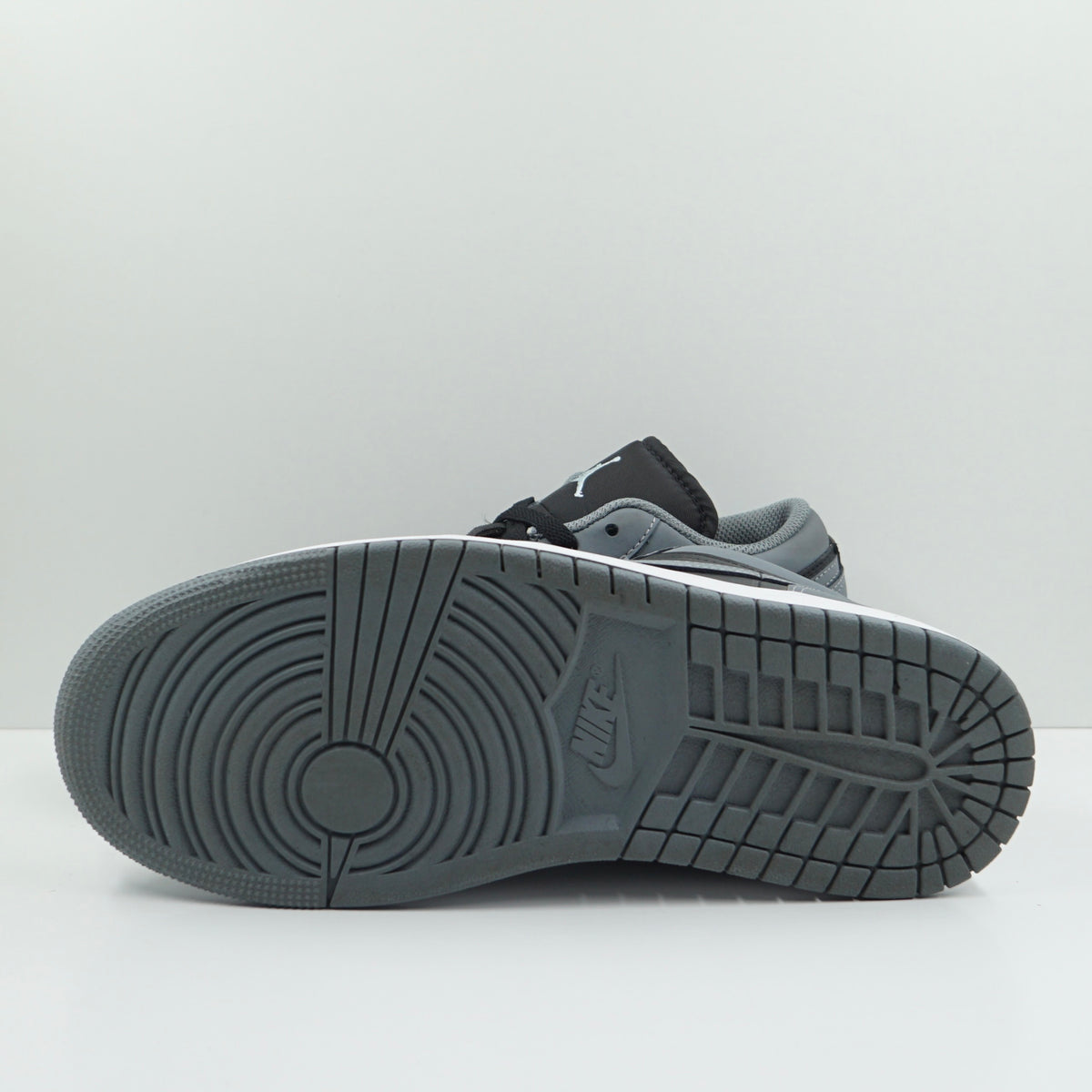 Jordan 1 Low Cool Grey