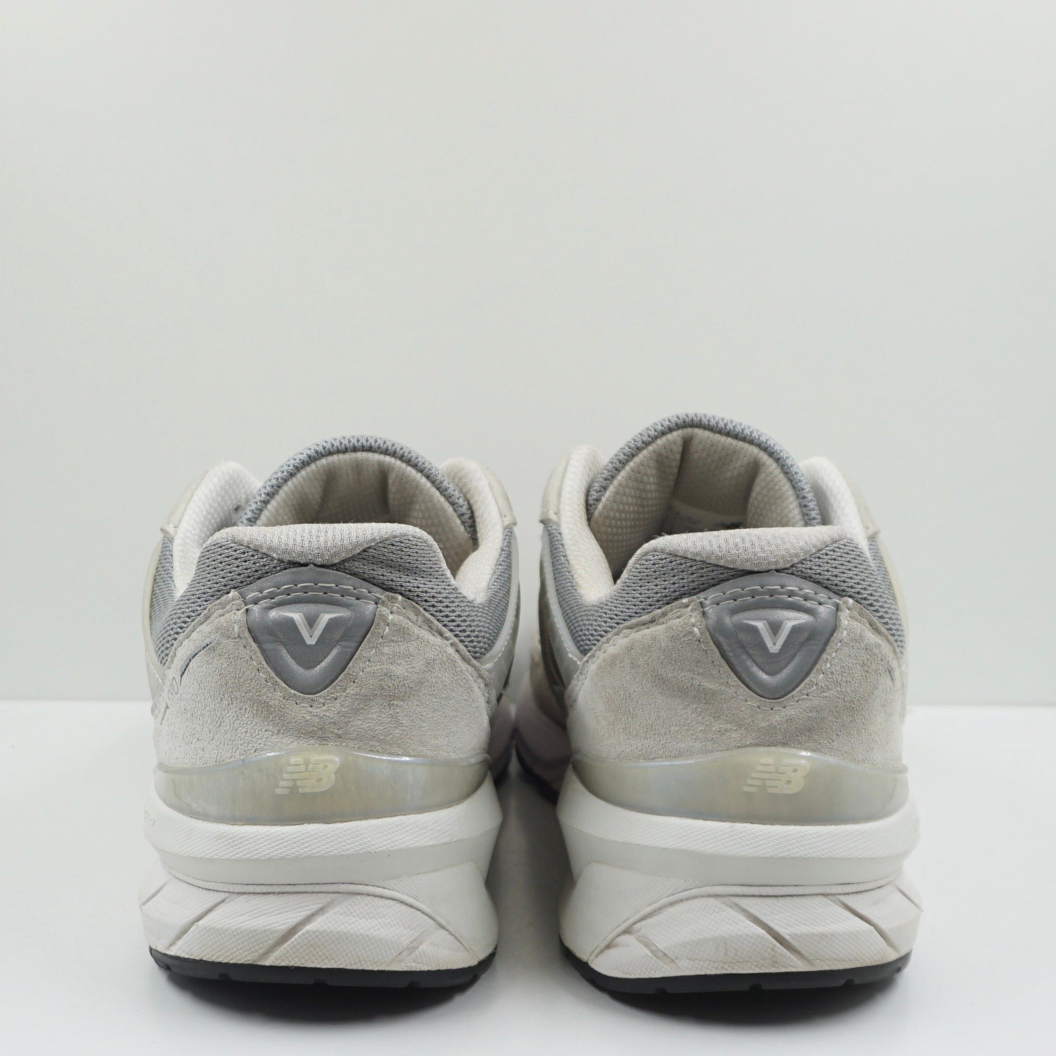 New Balance 990v5 Nimbus Cloud