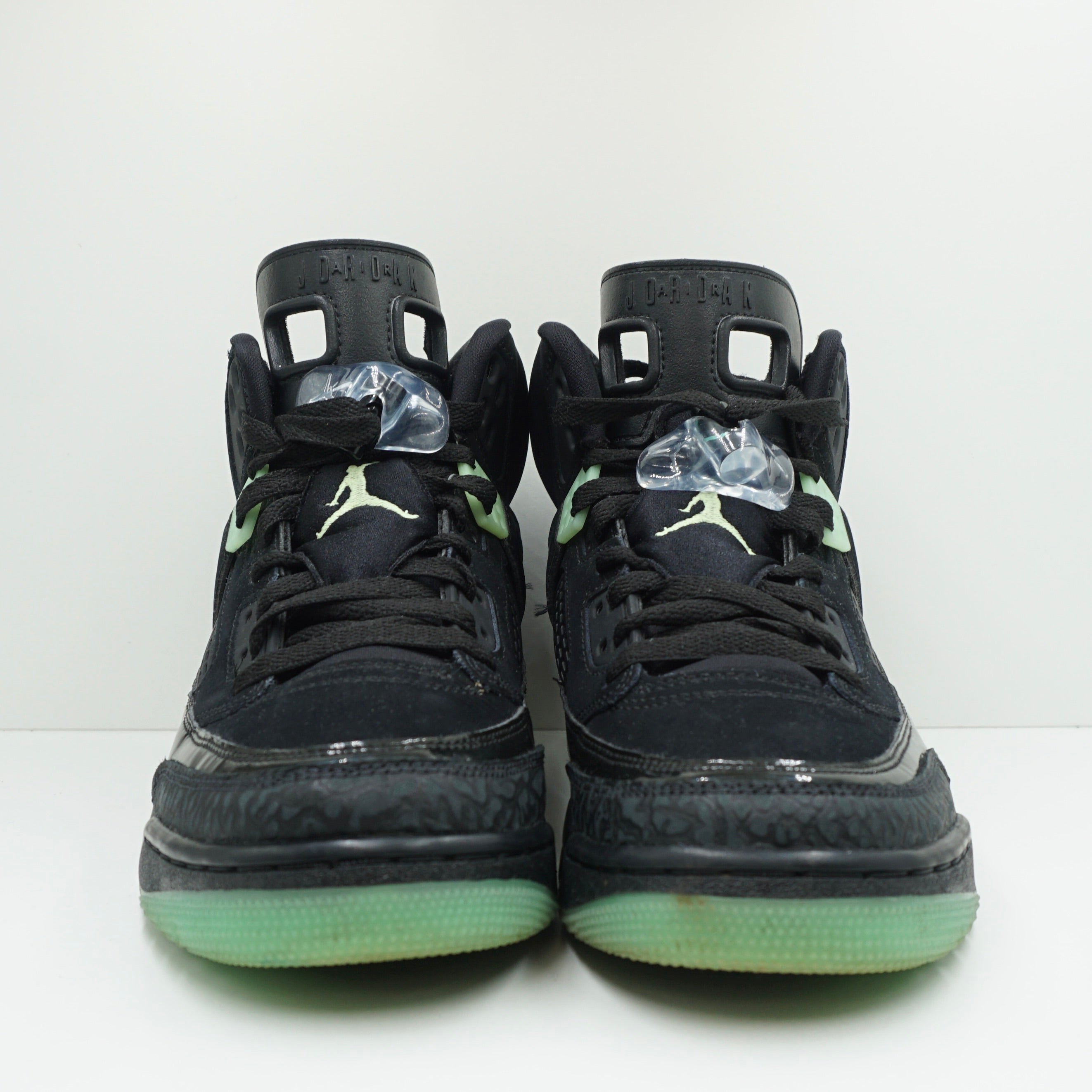 Jordan spizike glow in the dark online