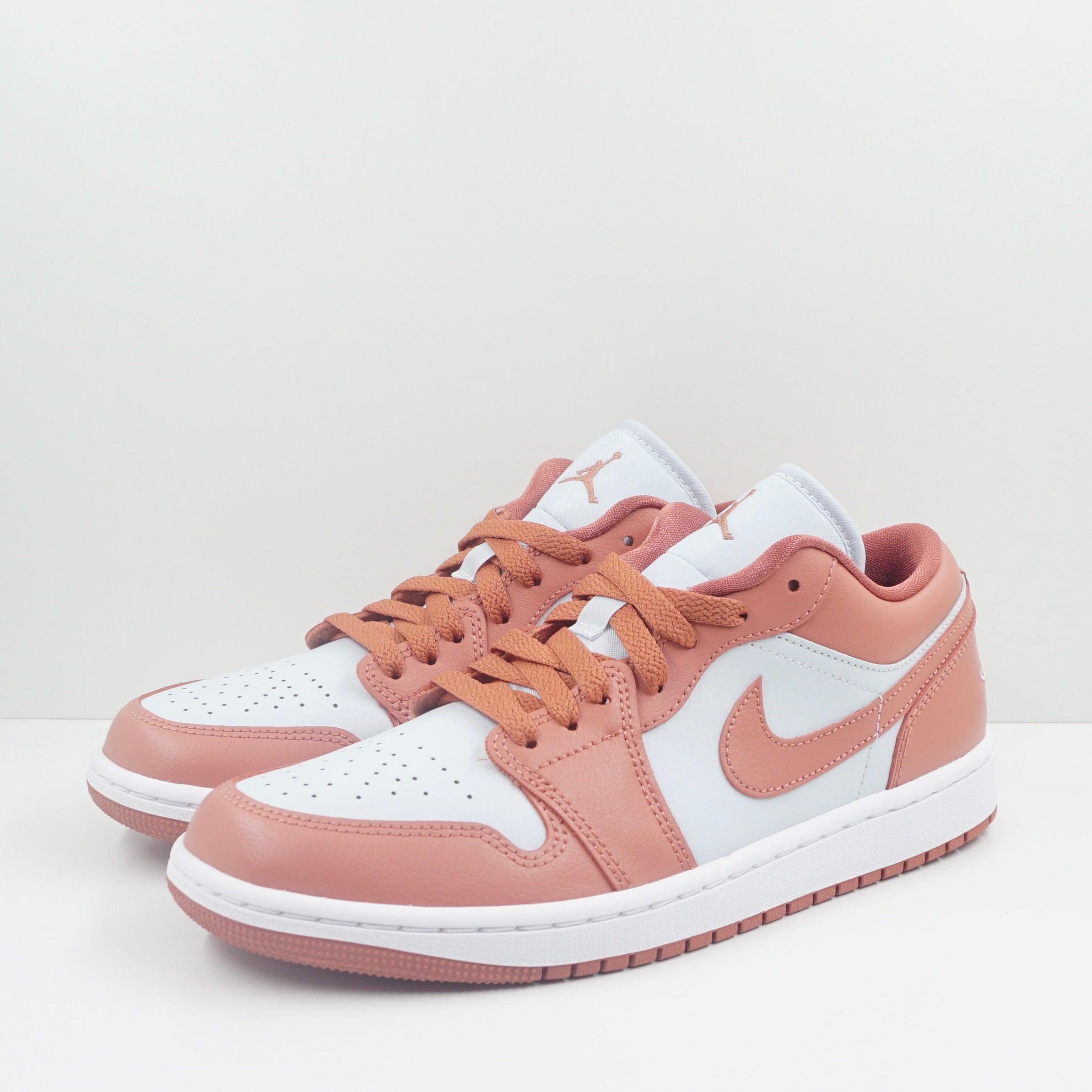 Jordan 1 Low Sky J Orange (W)