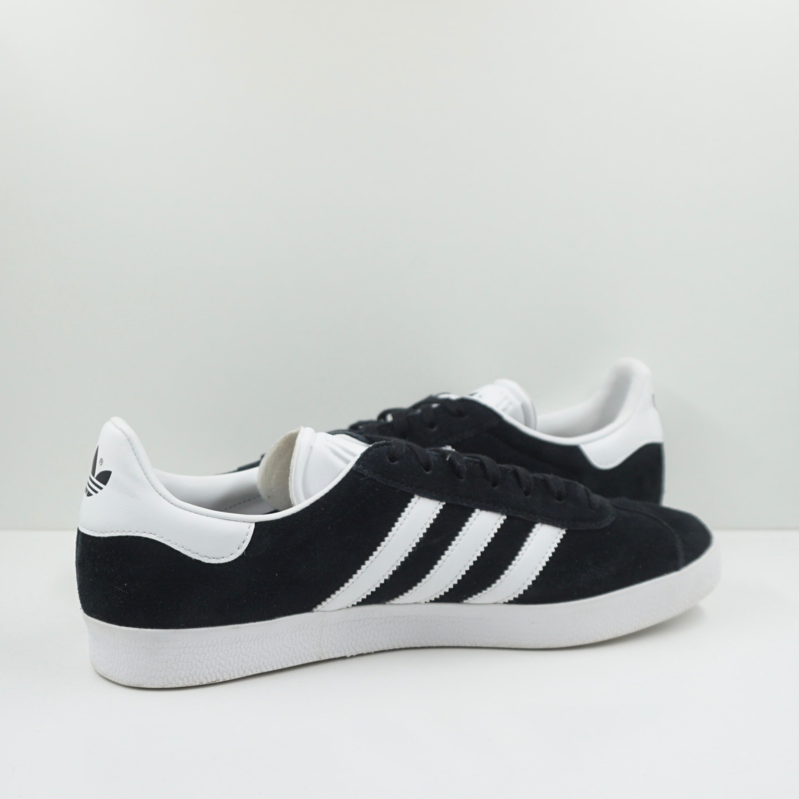 Adidas Gazelle Core Black Cloud White Gold