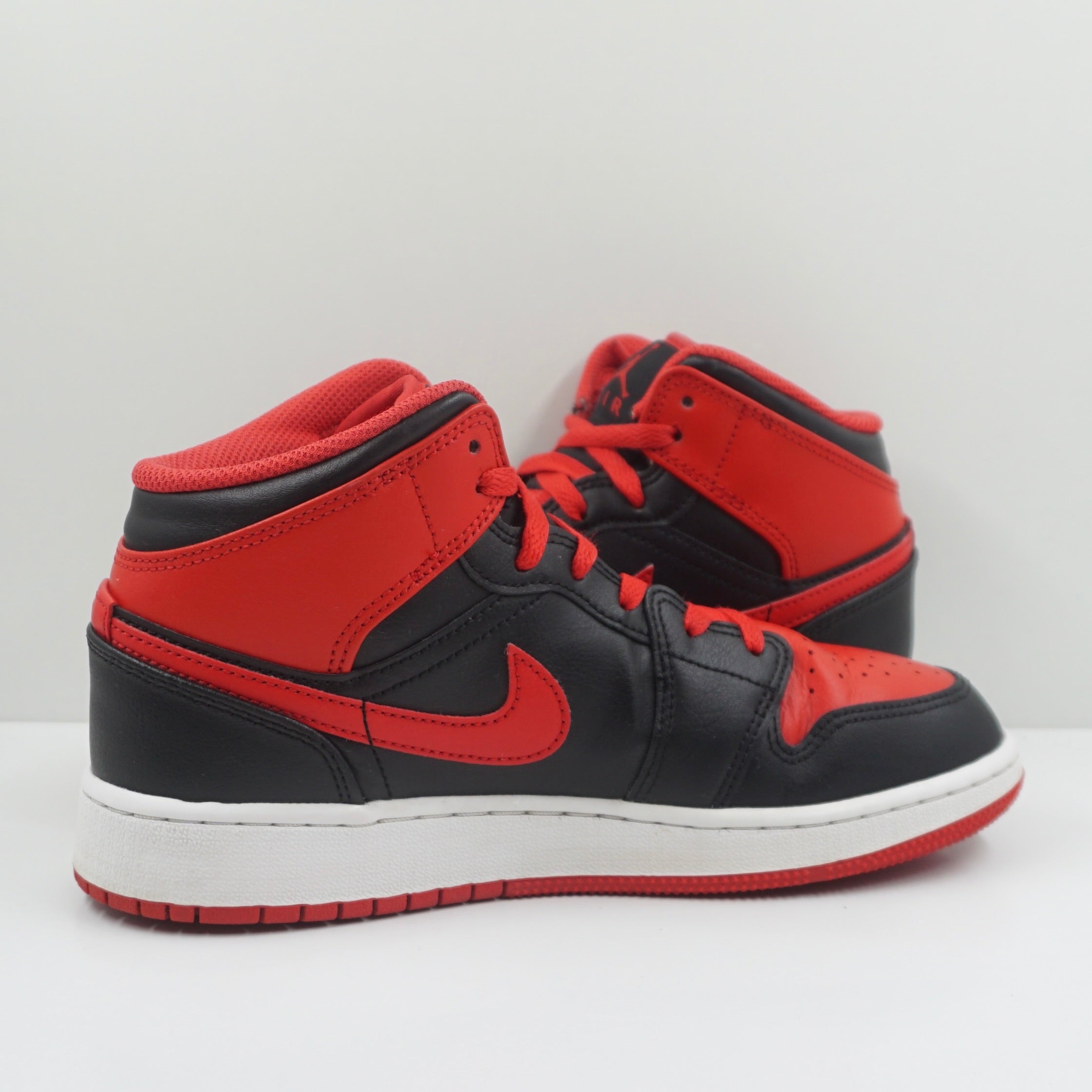 Jordan 1 Mid Alternate Bred (2022) (GS)