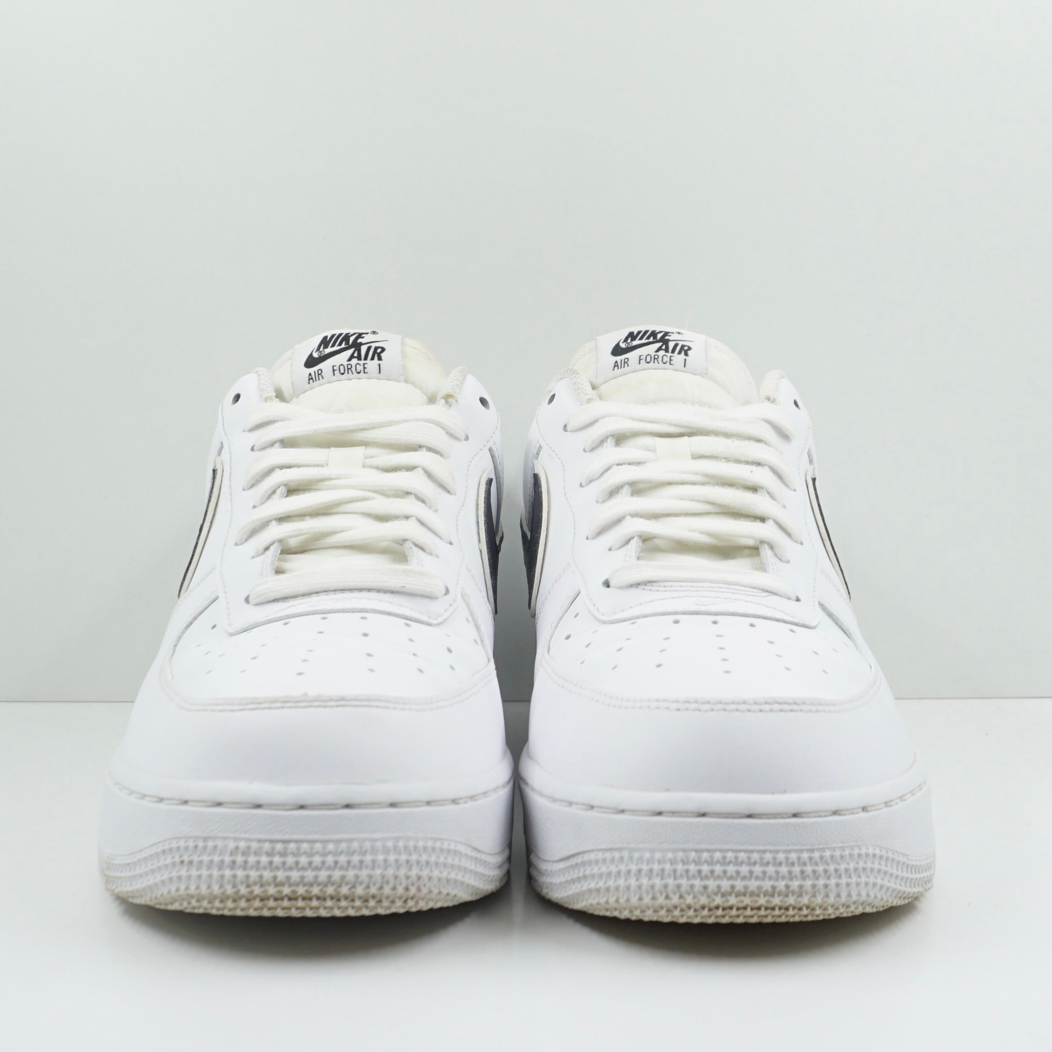 2018 nike air force 1 low in white and black