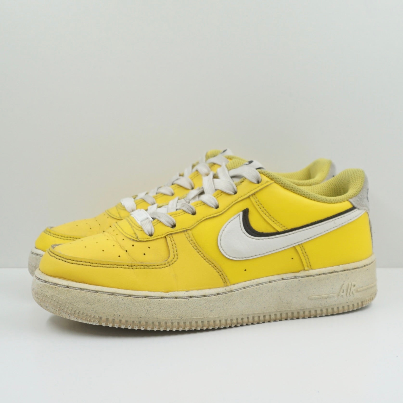 Nike Air Force 1 Low LV8 82 Tour Yellow (GS)