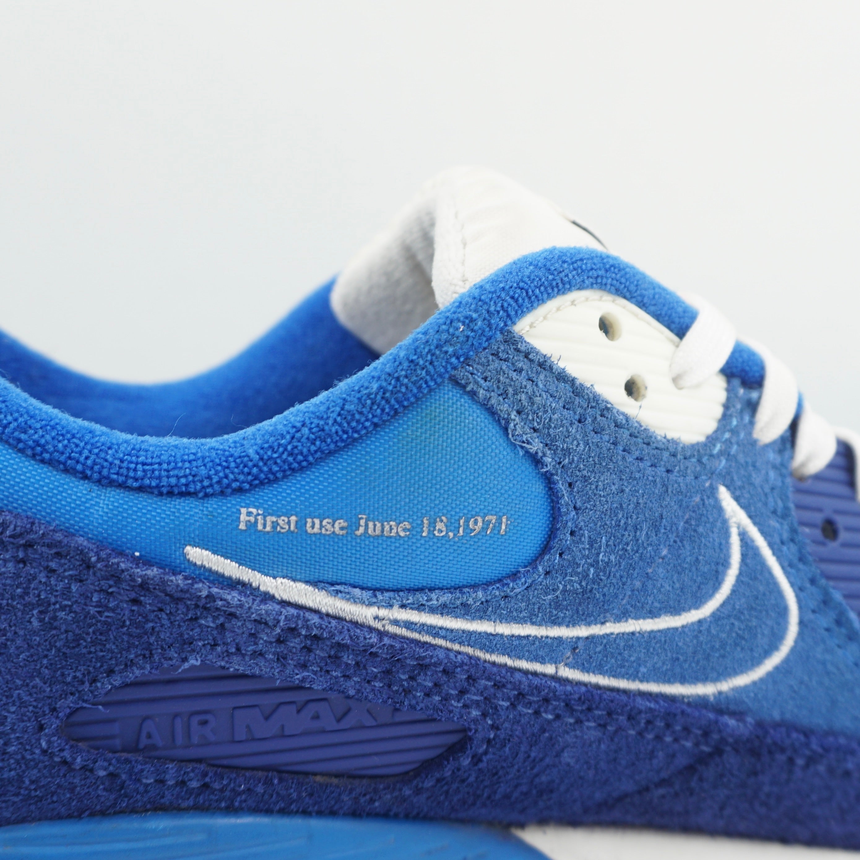 Nike Air Max 90 SE First Use Signal Blue