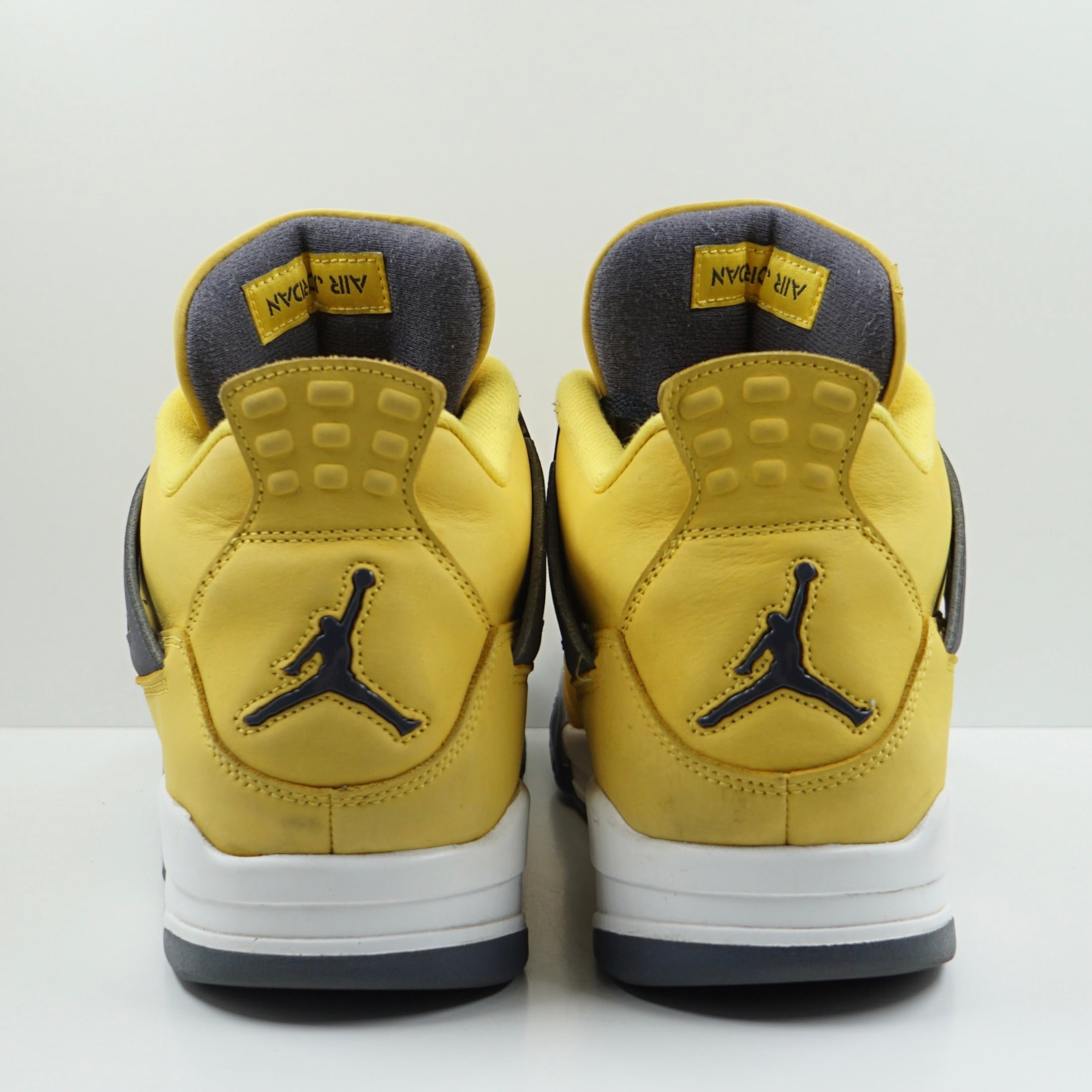 Jordan 4 Retro Lightning (2021)