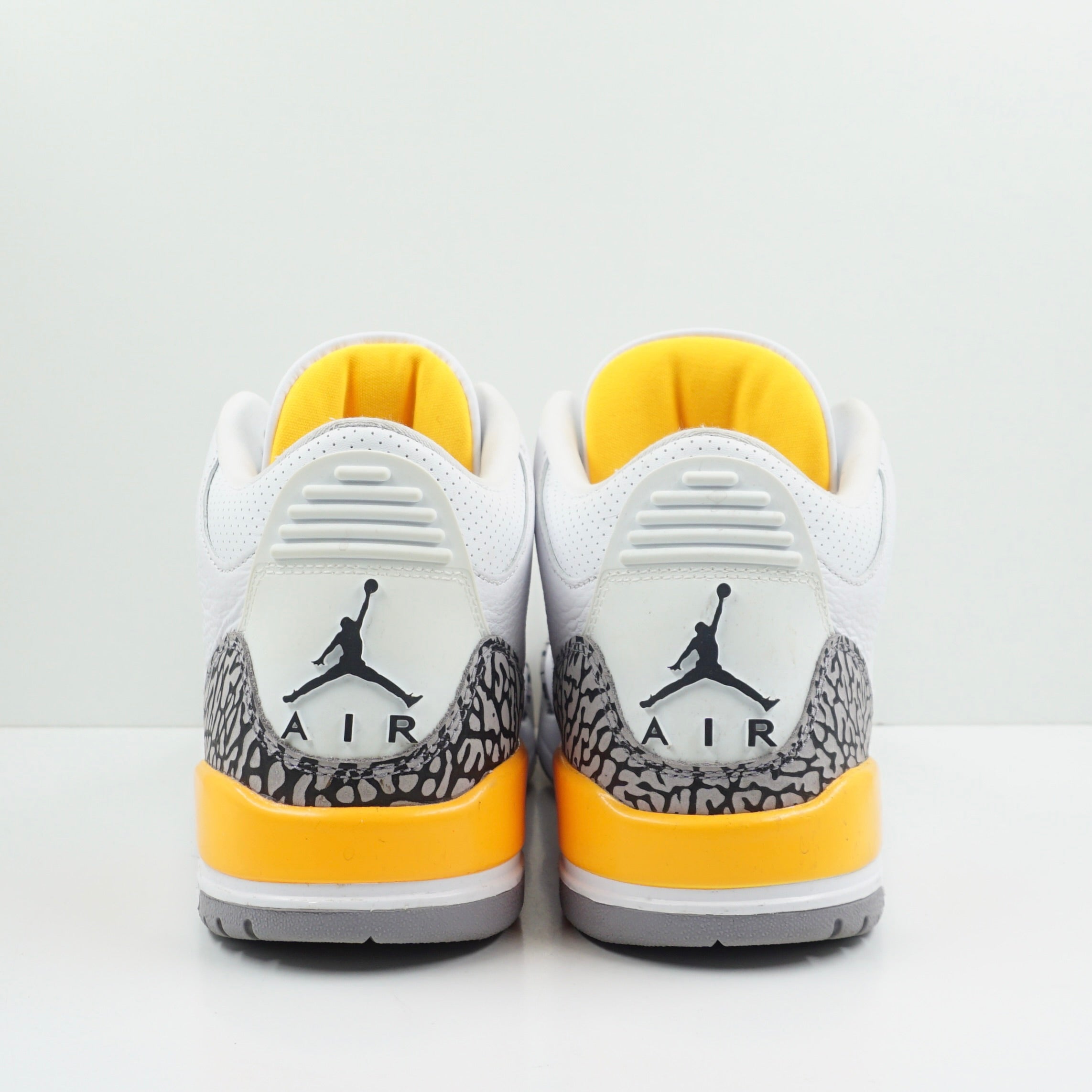 Jordan 3 Retro Laser Orange (W)