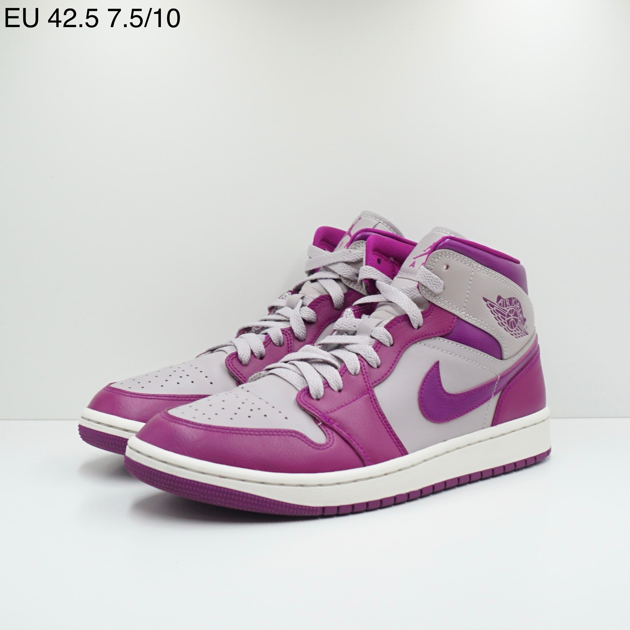 Jordan 1 Mid Magenta (2022) (W)