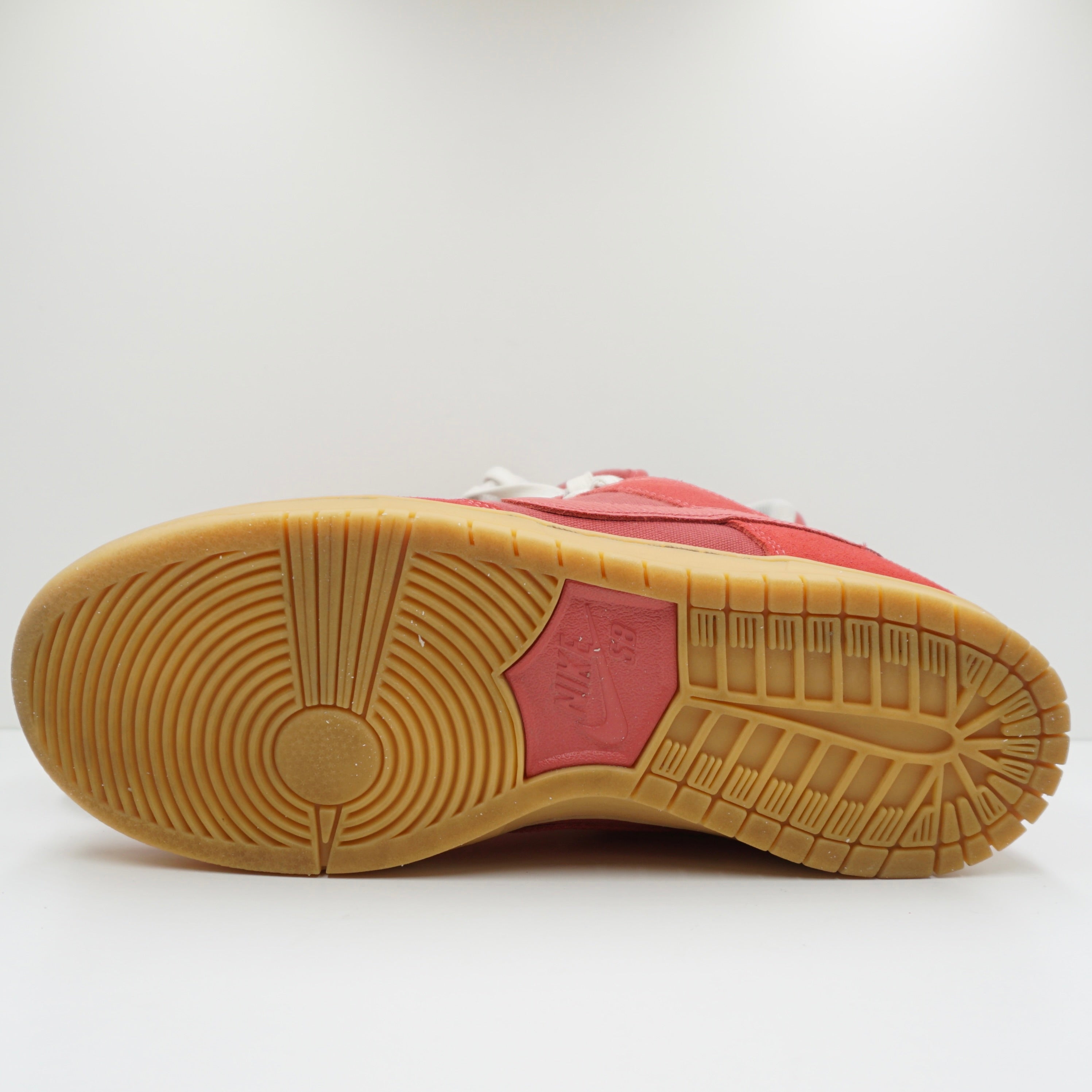 Nike SB Dunk Low Adobe