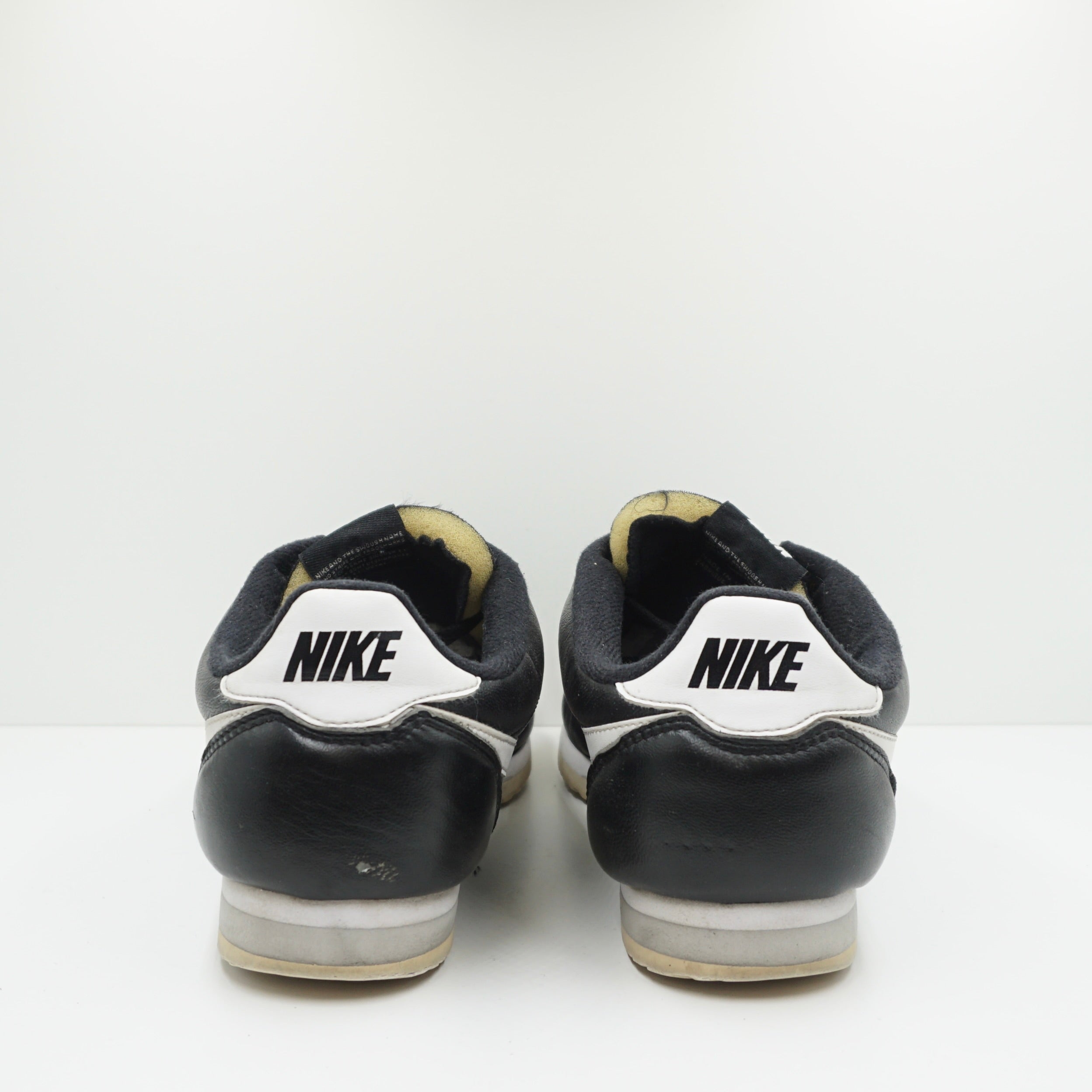 Nike Cortez Black White