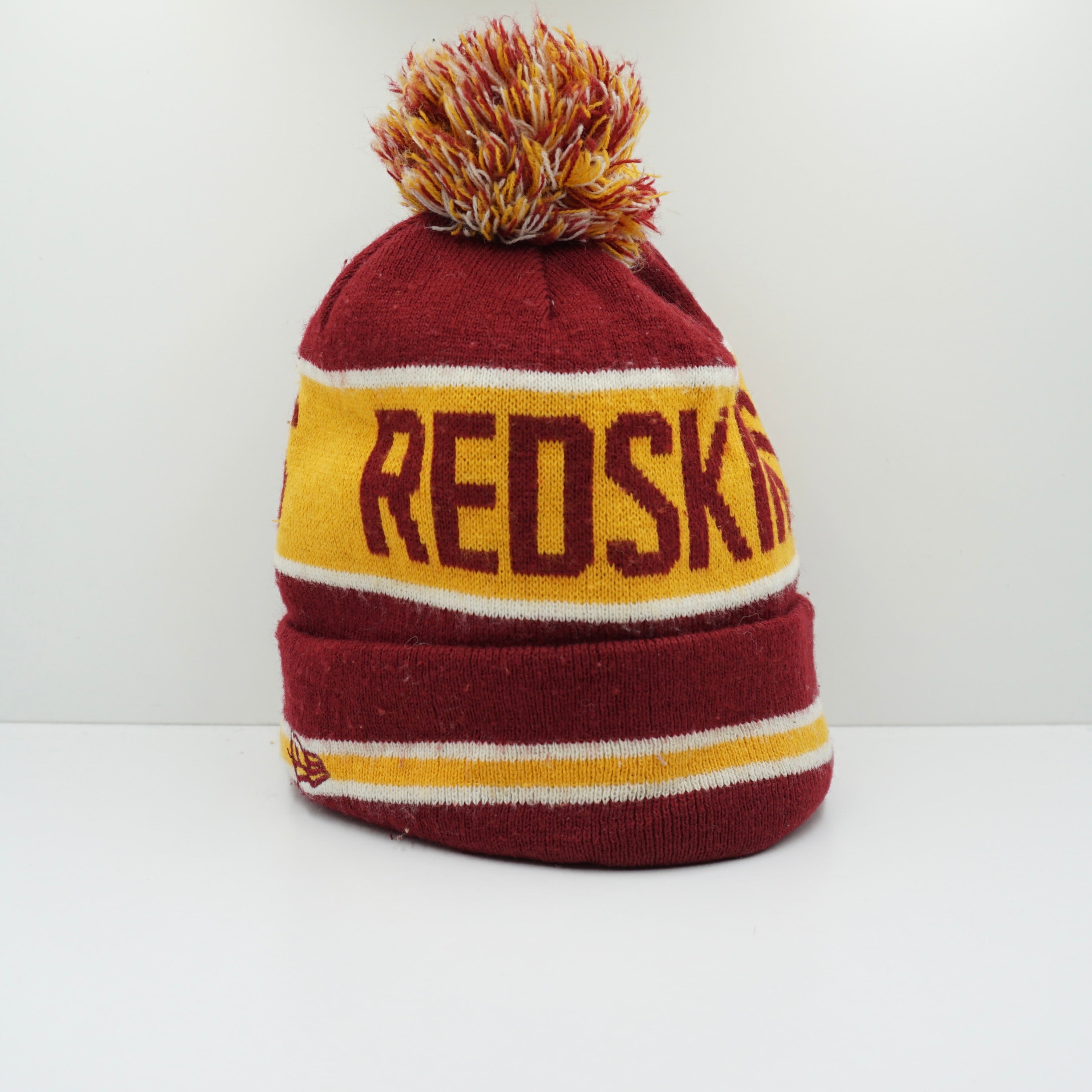 New Era Washington Red Skins Bobble Beanie