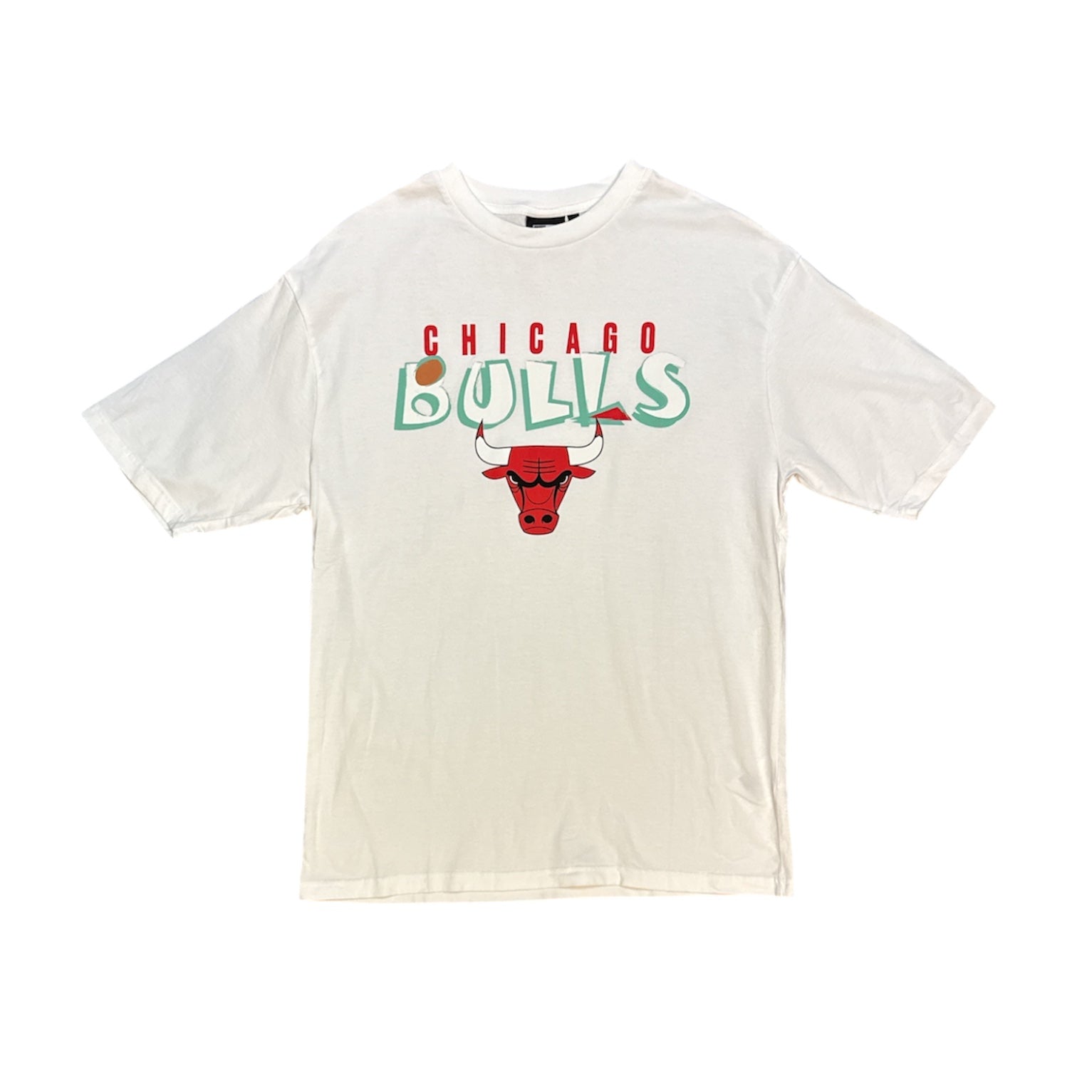 New Era Chicago Bulls Paint Logo White Tshirt