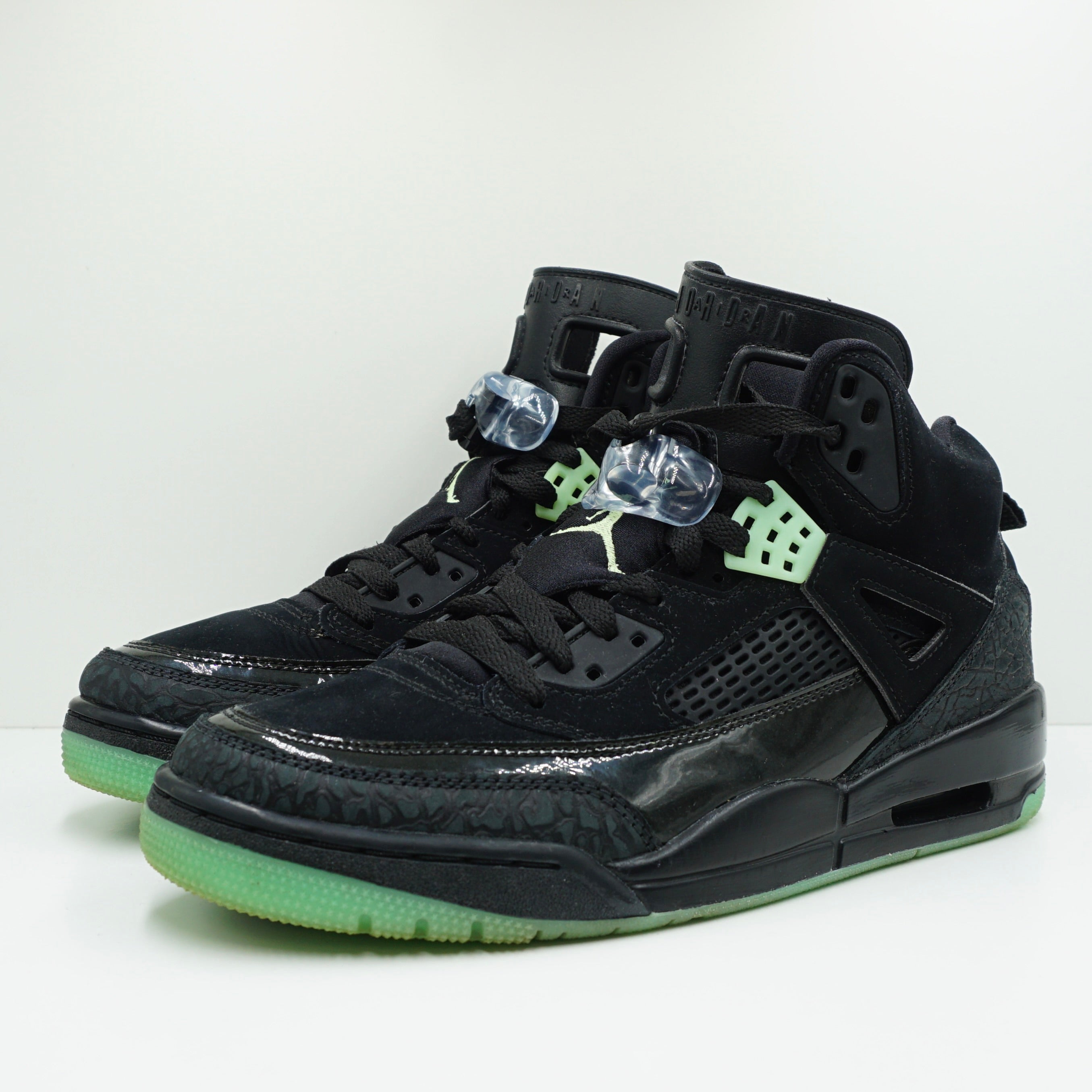 Jordan spizike black green glow online