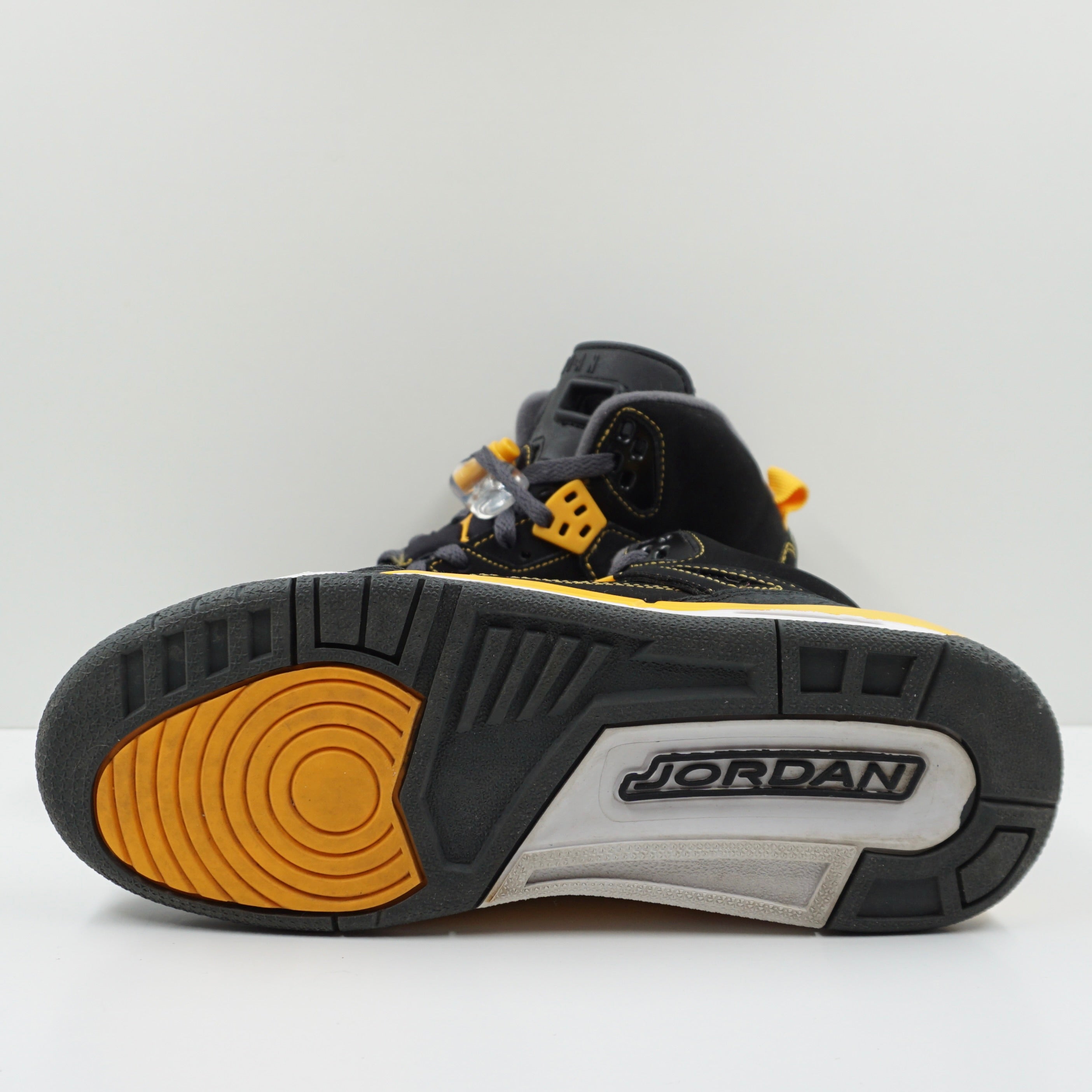 Jordan Spizike Black University Gold (GS)