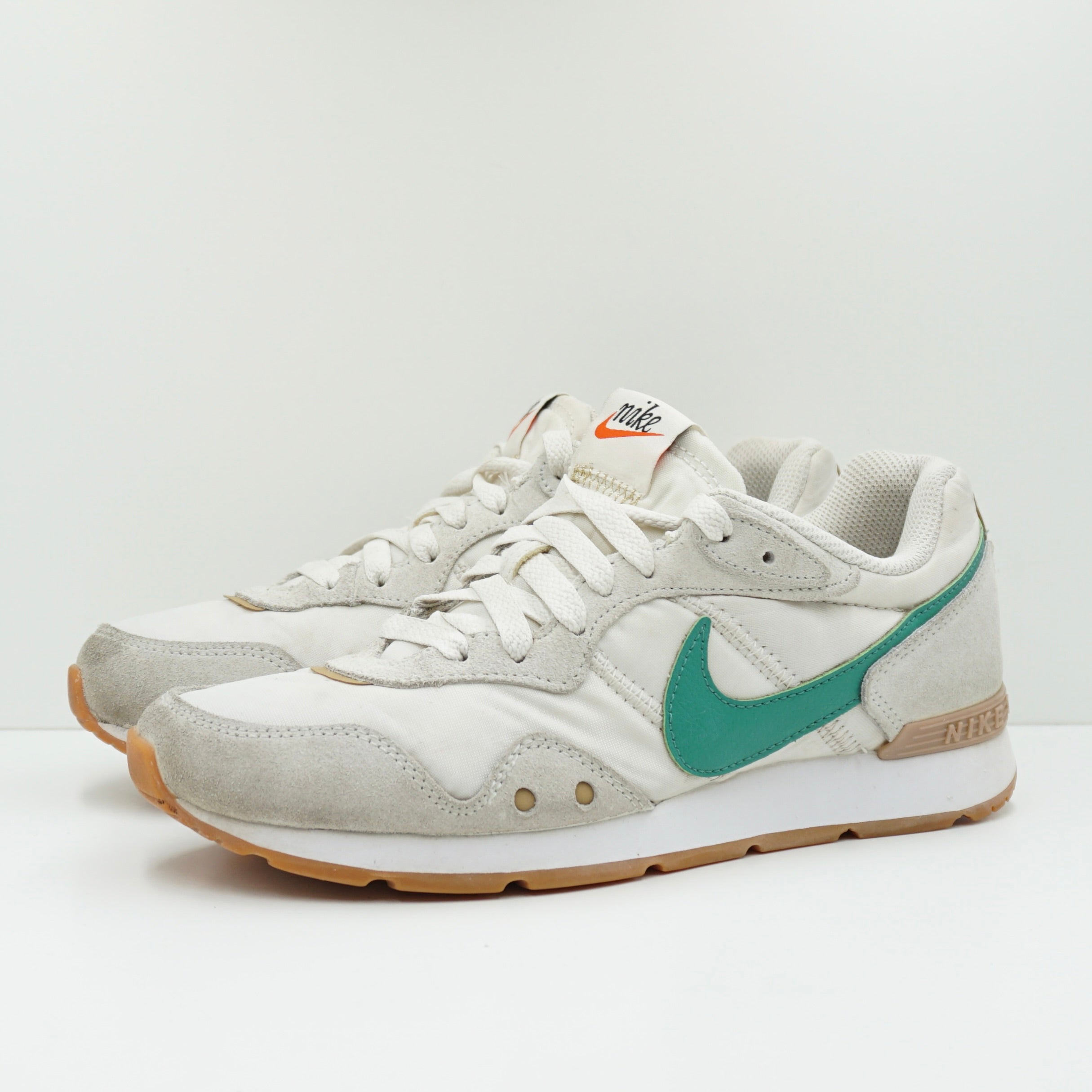 Nike Venture Runner First Use (W)