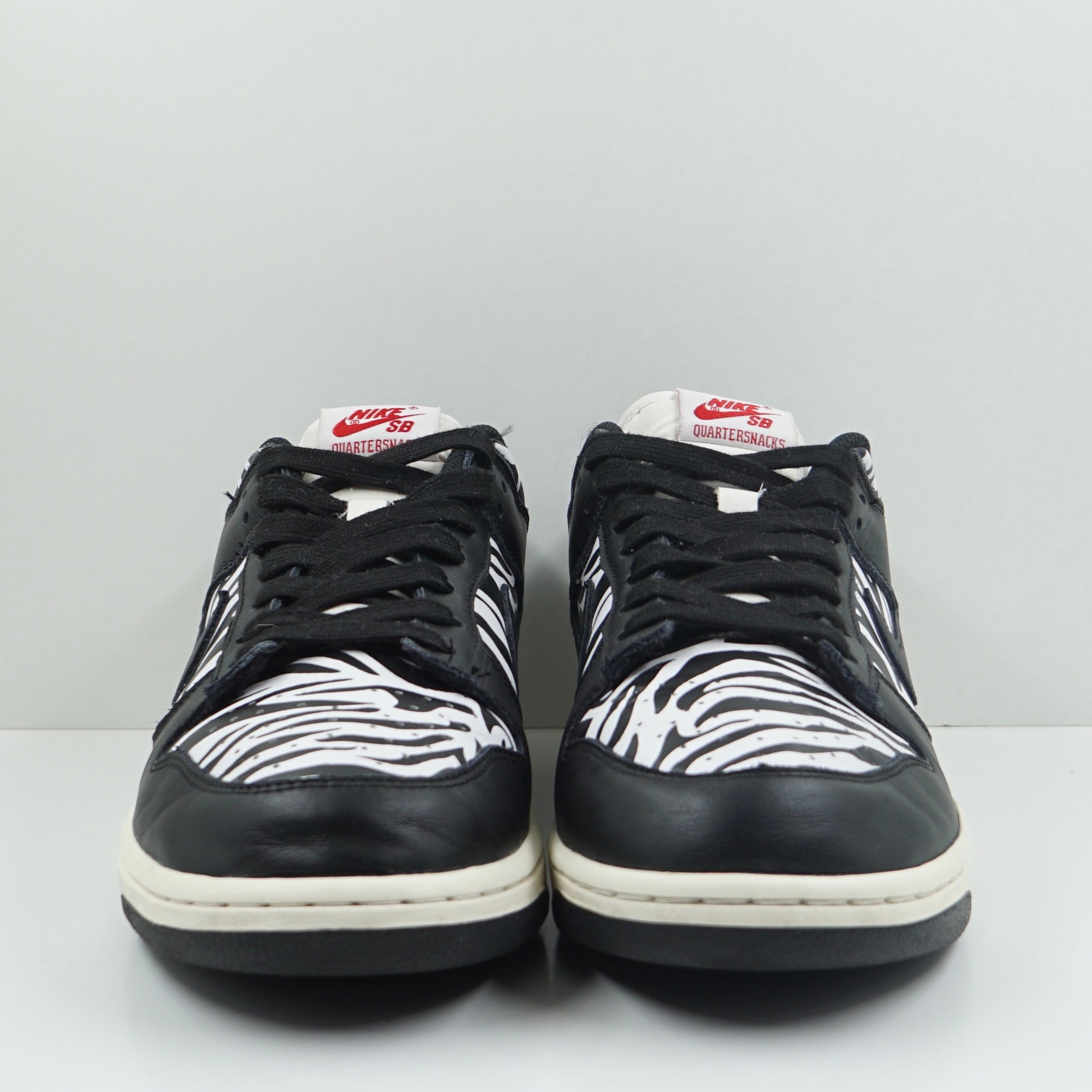 Nike SB Dunk Low OG QS Quartersnacks Zebra