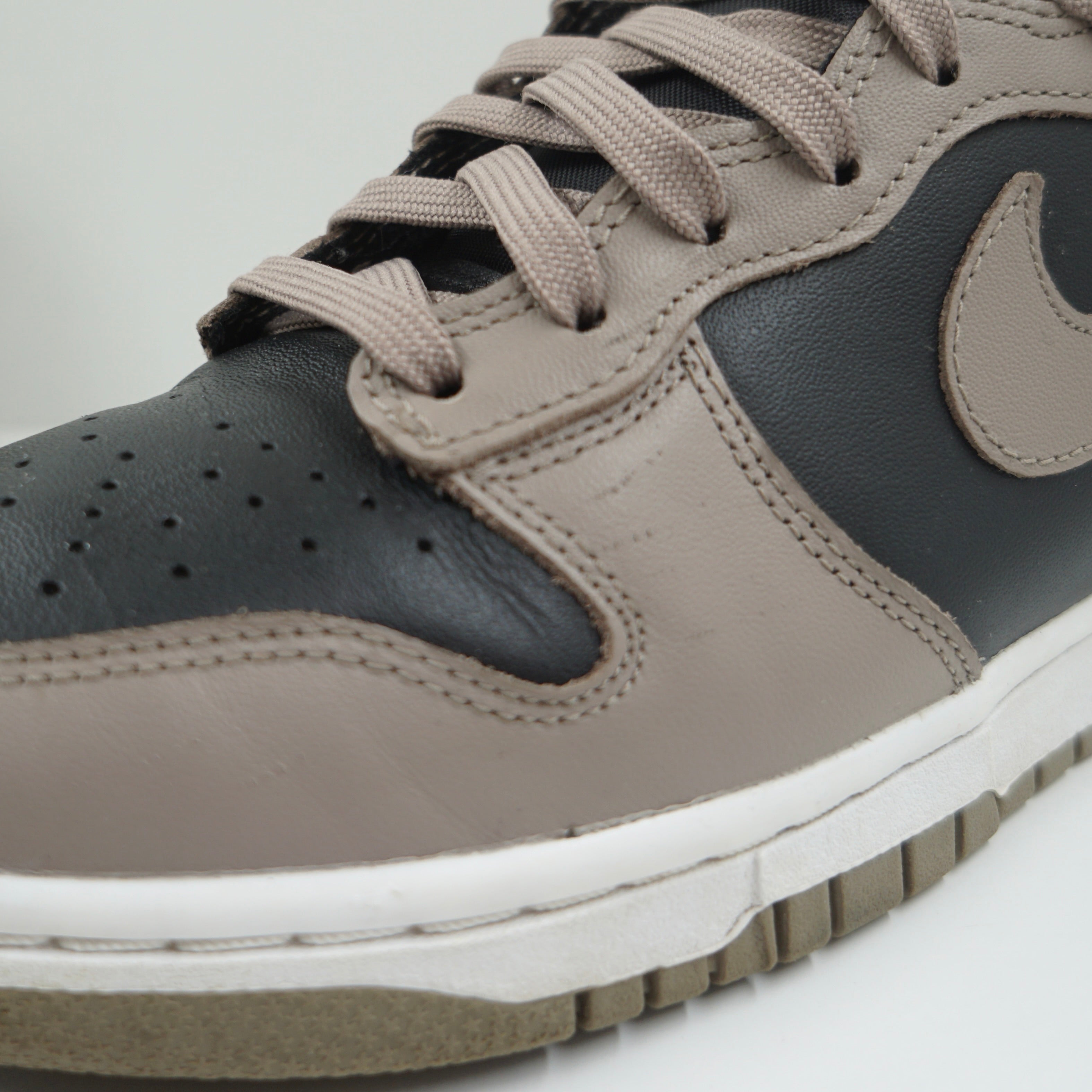 Nike Dunk High Moon Fossil (W)