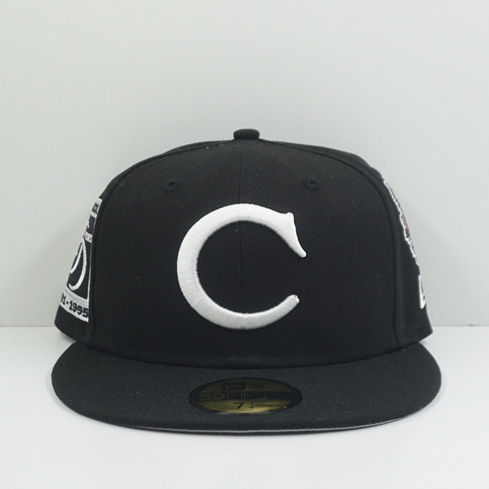 New Era Cooperstown Chicago White Sox Black White 95 Years Logo Fitted Cap