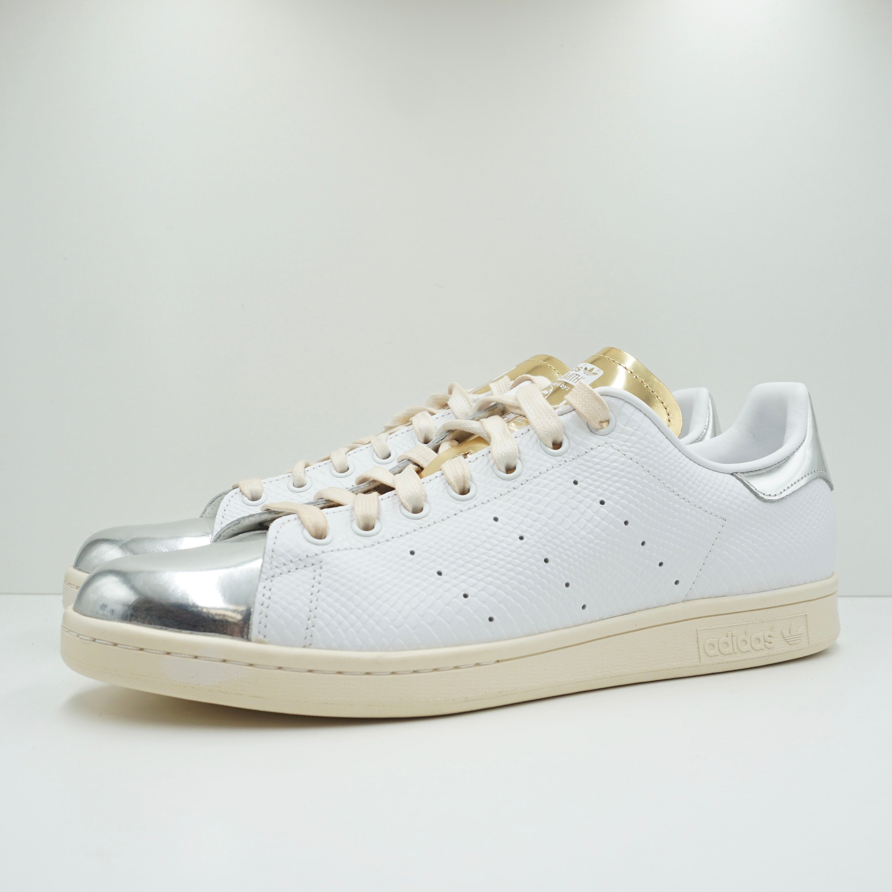 Adidas silver and gold stan smith hotsell