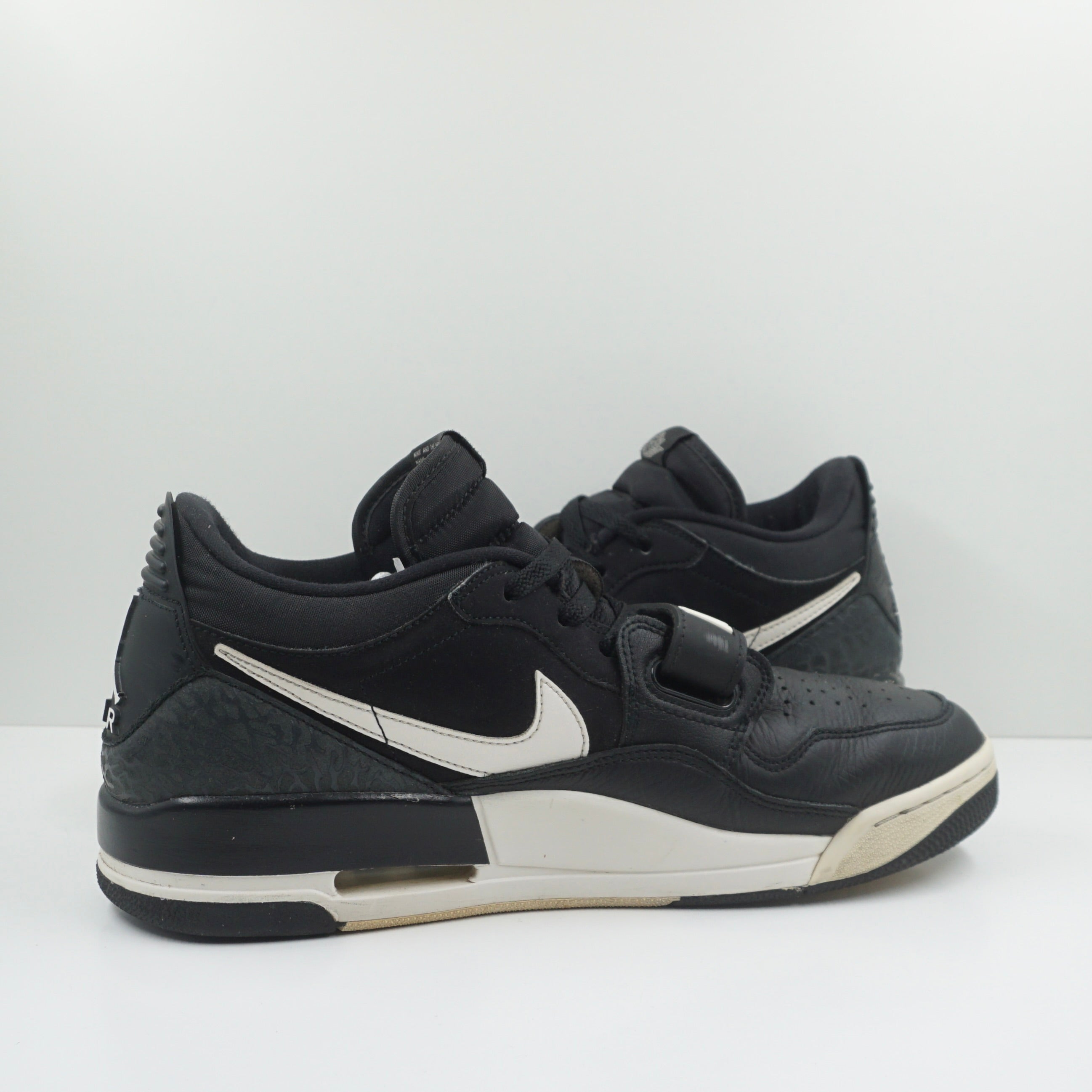 Jordan Legacy 312 Low Black Phantom