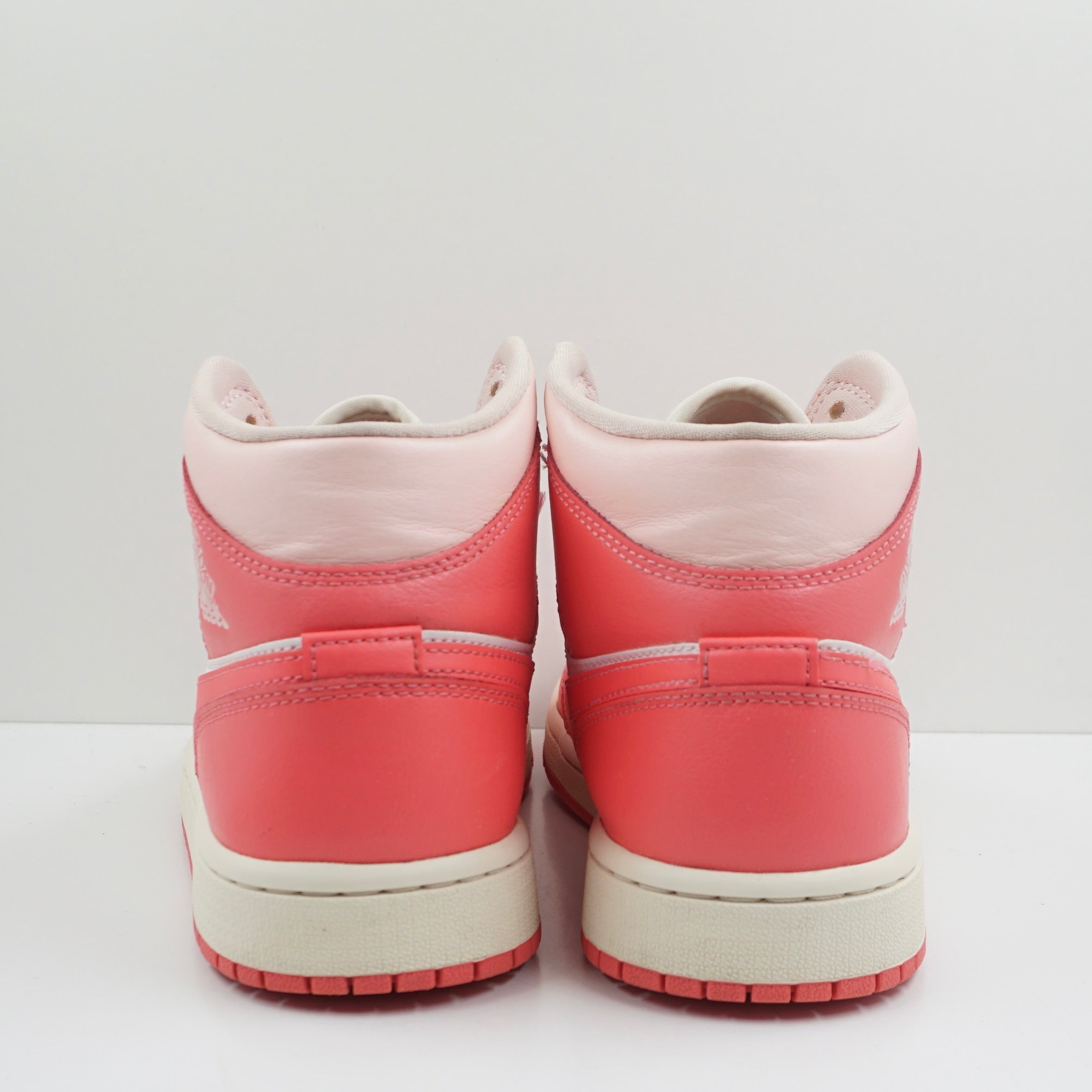 Jordan 1 Mid Strawberries and Cream (W)