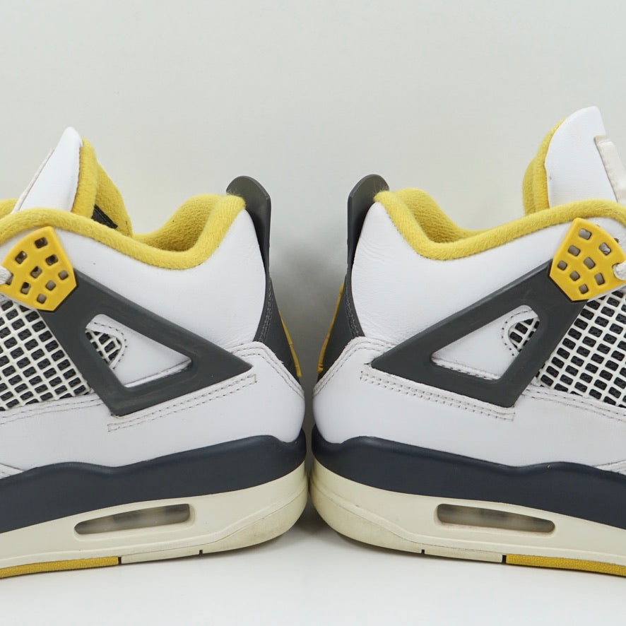Jordan 4 Retro Vivid Sulfur (W)