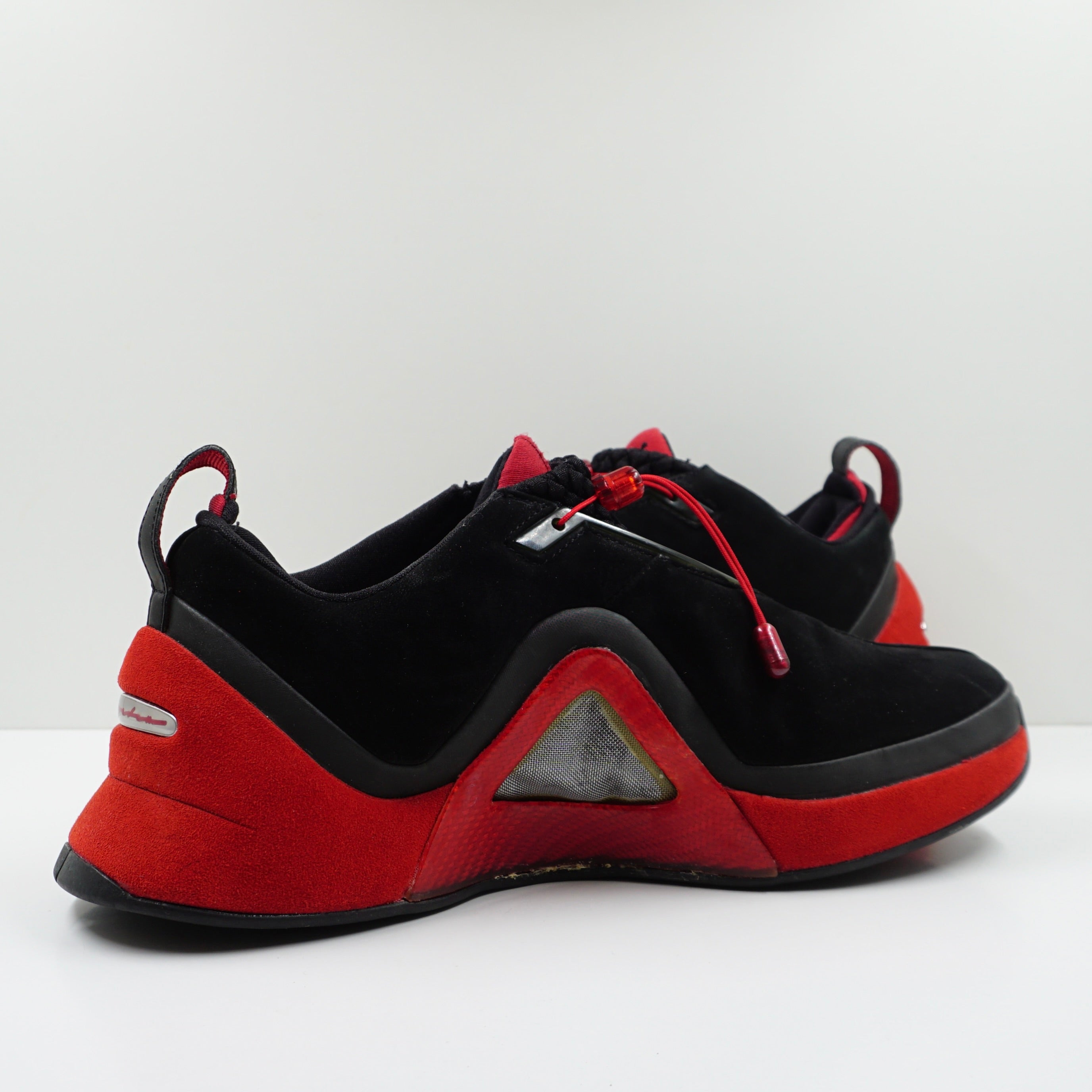 Jordan Trunner Attack Bred (2004)