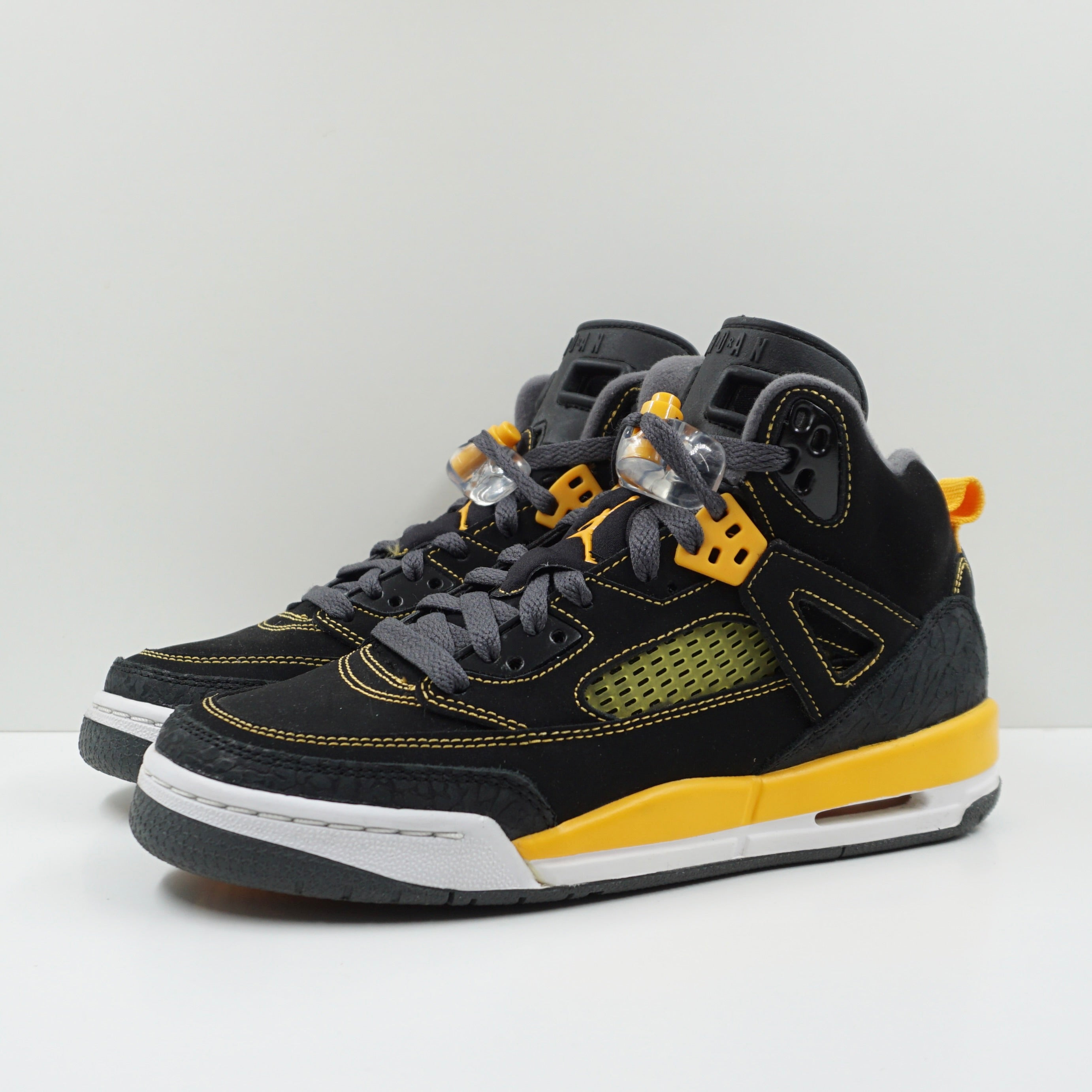 jordan spizike black gold