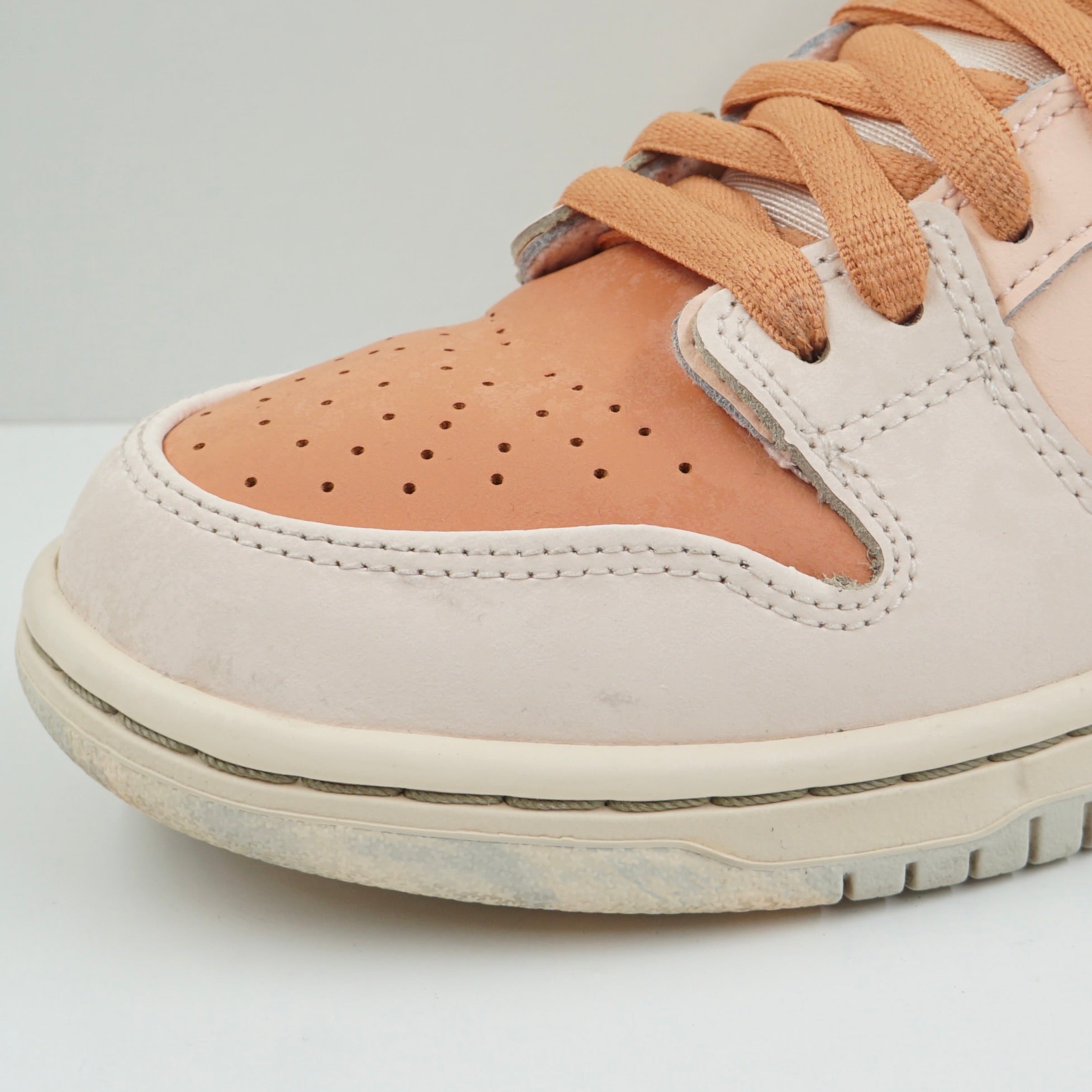 Nike SB Dunk Low Trocadéro Gardens