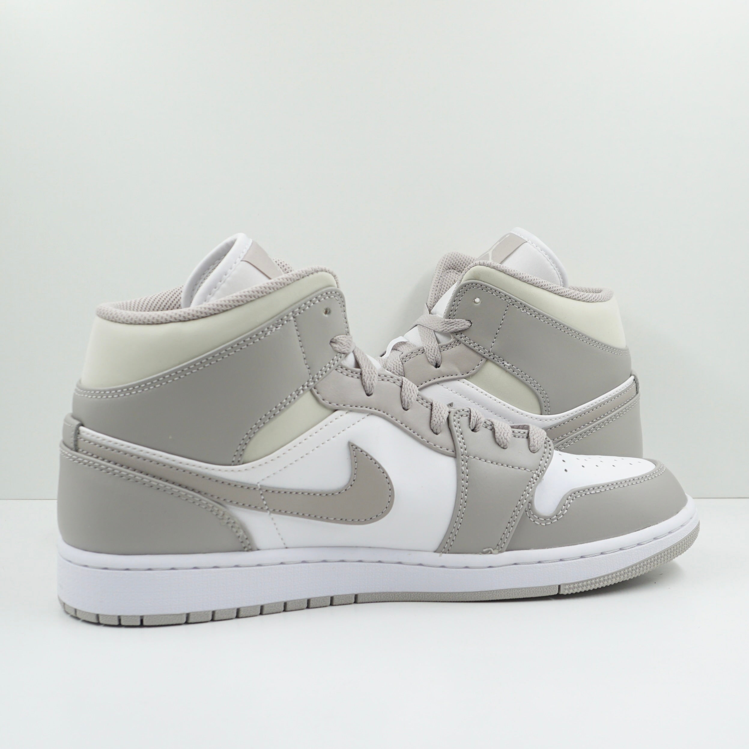 Jordan 1 Mid Linen