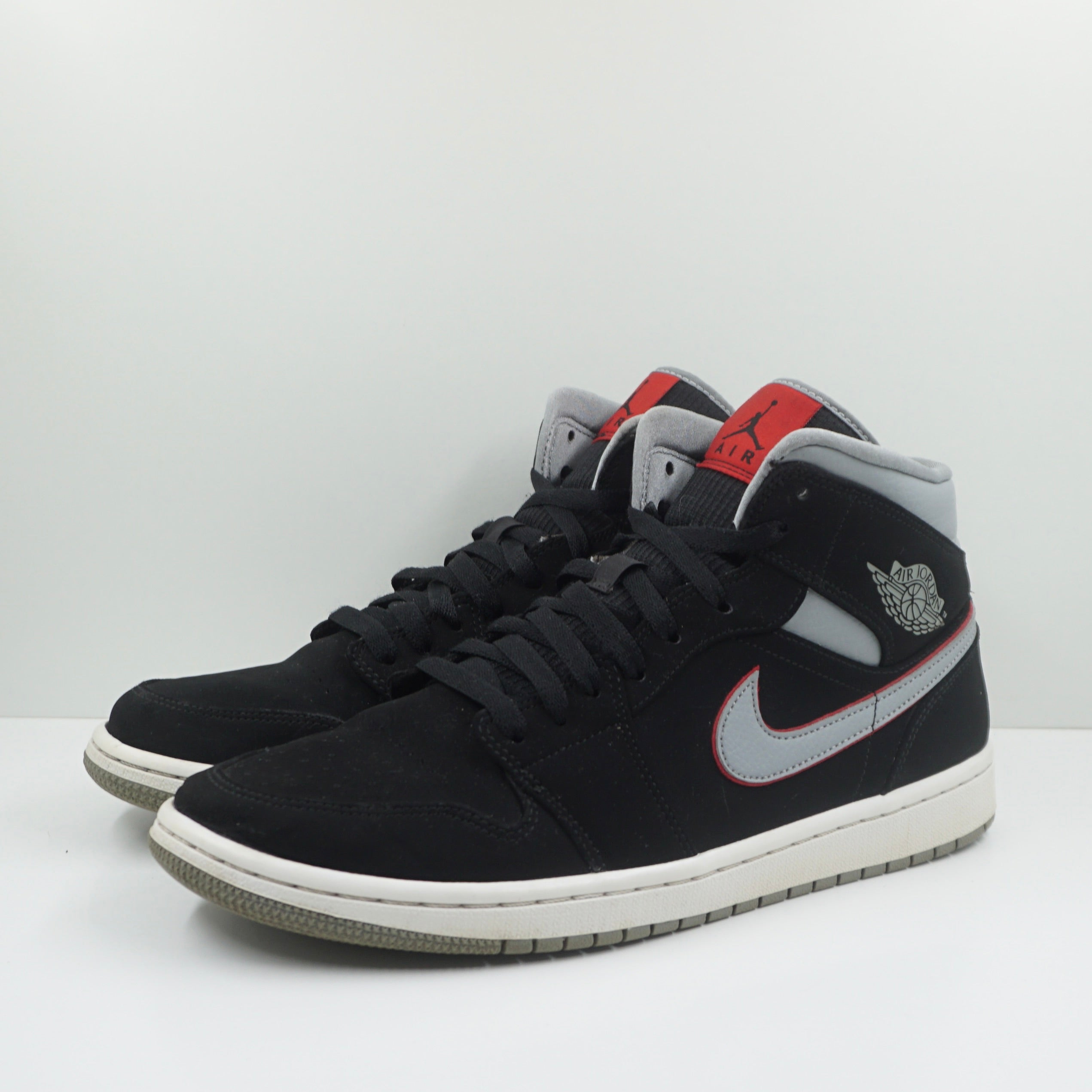 Jordan 1 Mid Black Particle Grey Gym Red