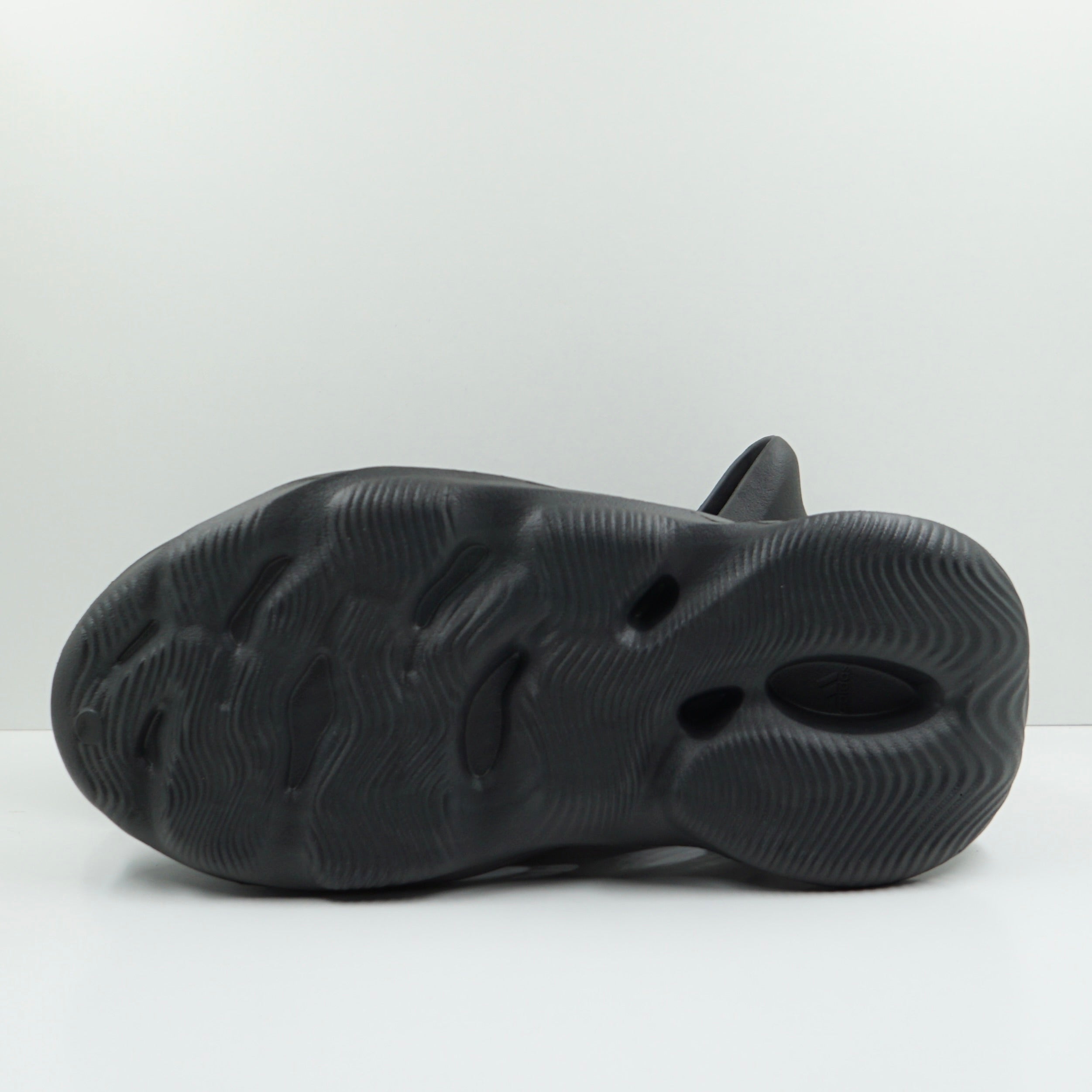 Adidas Yeezy Foam RNNR Onyx