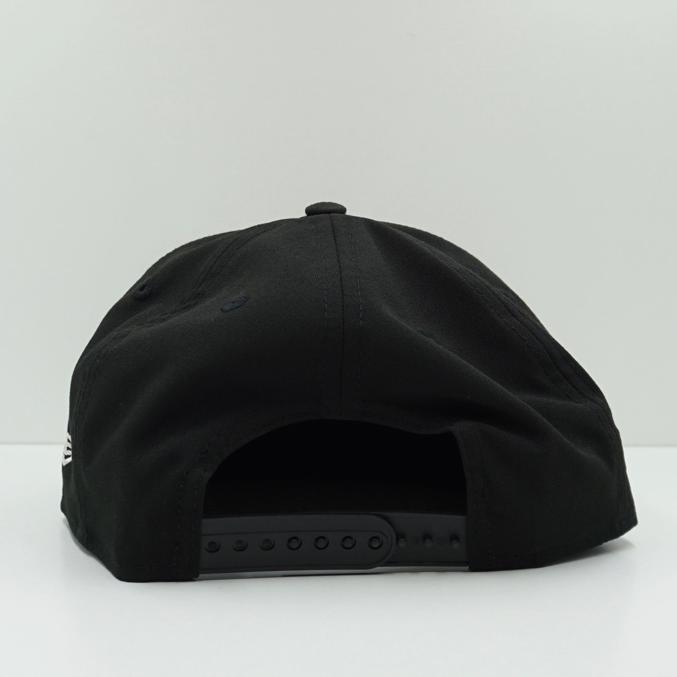 New Era Los Angeles Lakers Black Snapback Cap