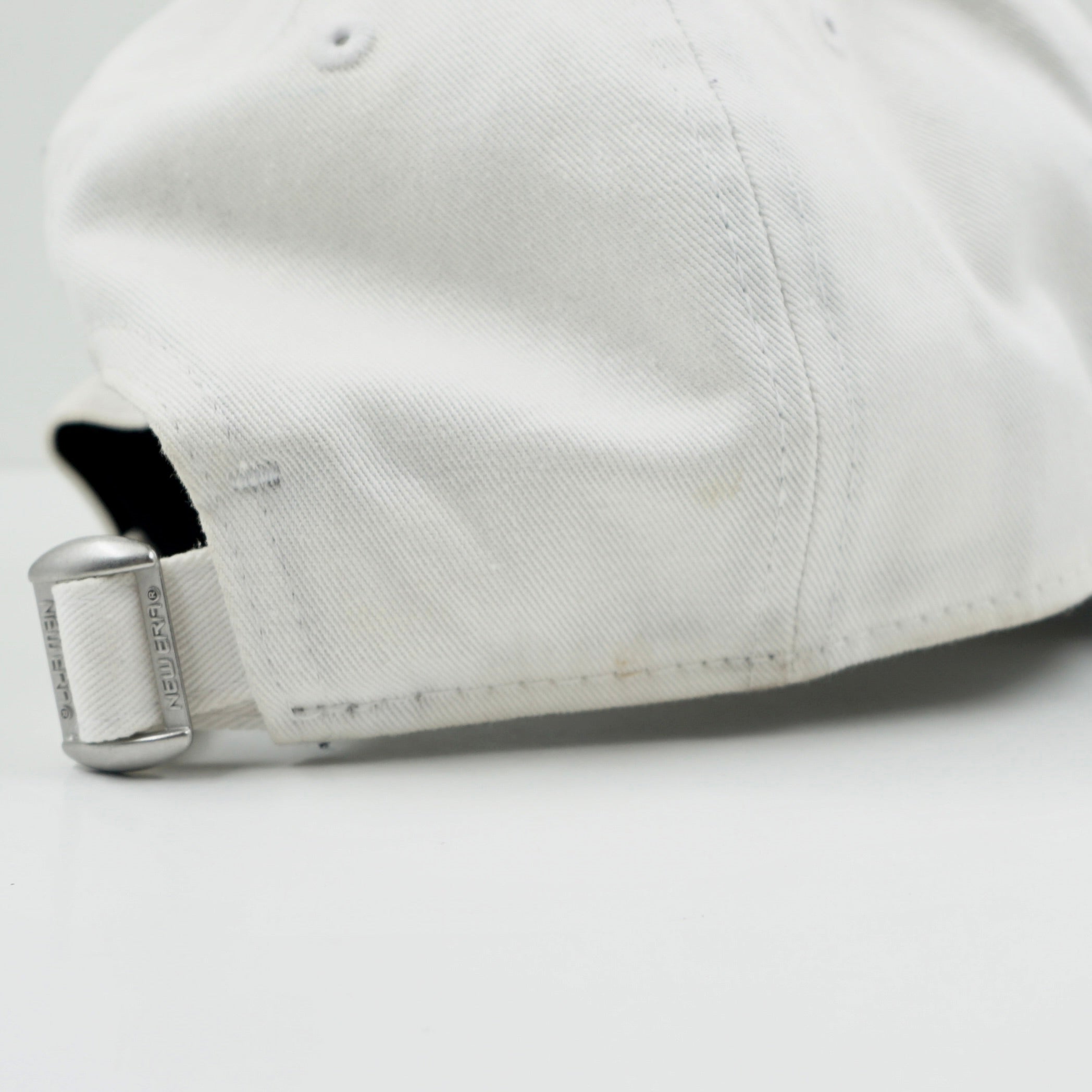 New Era Las Vegas Raiders White Black Adjustable Cap