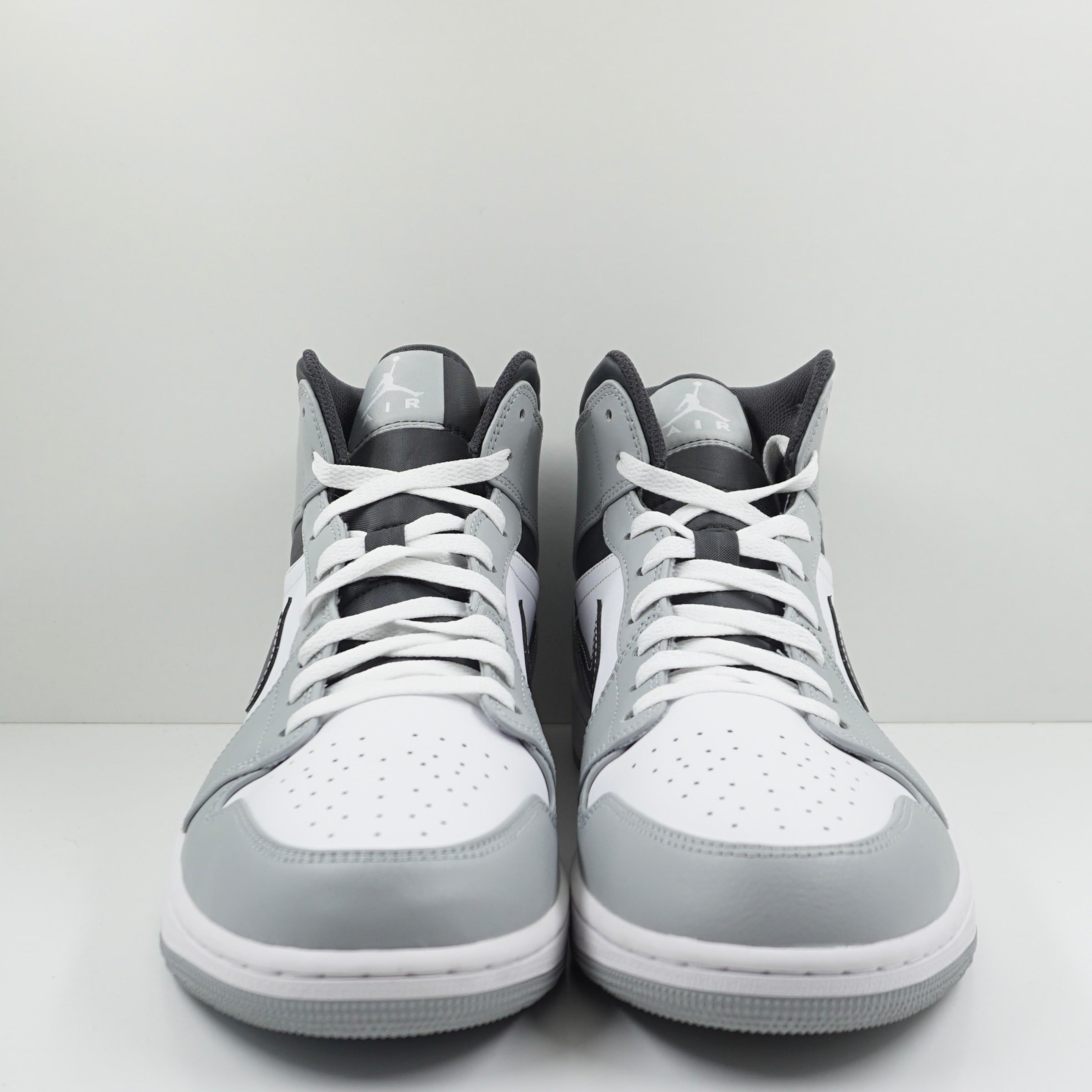 Jordan 1 Mid Light Smoke Grey Anthracite