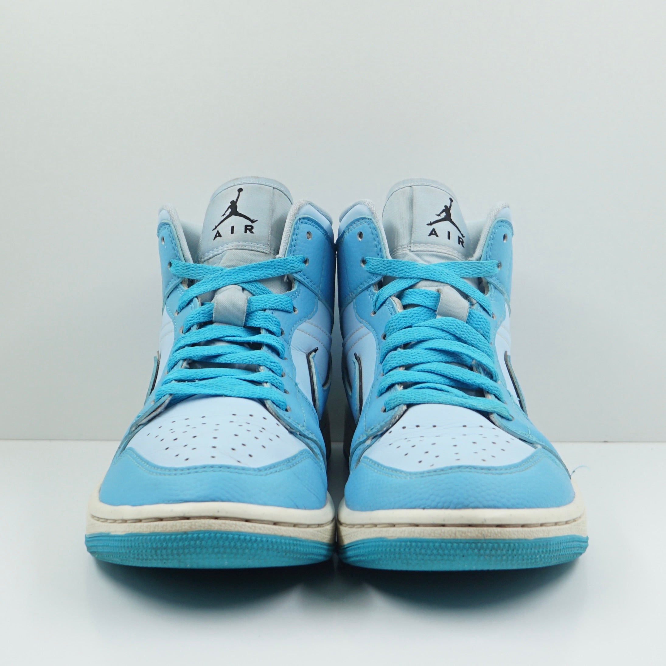 Jordan 1 Mid SE Ice Blue (W)