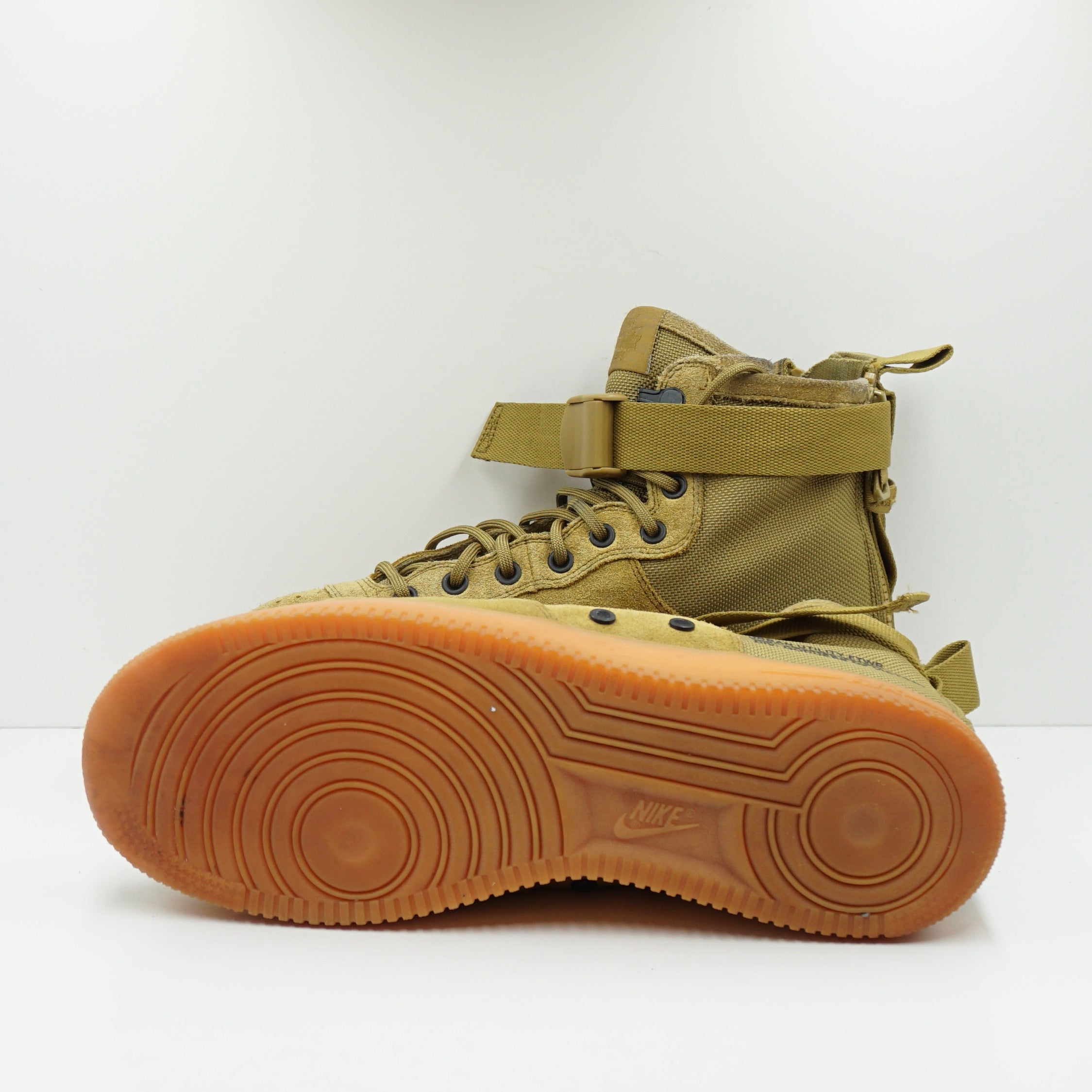 Nike SF AF1 Mid Desert Moss Green