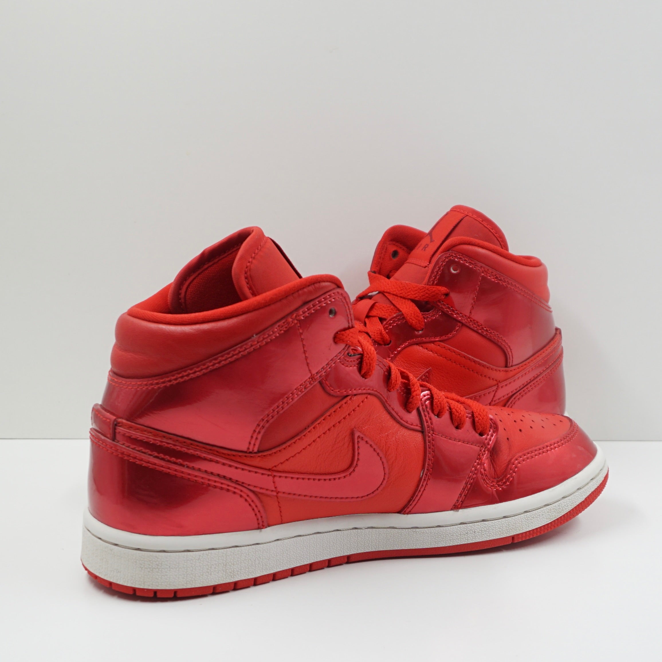 Jordan 1 Mid SE Pomegranate (W)