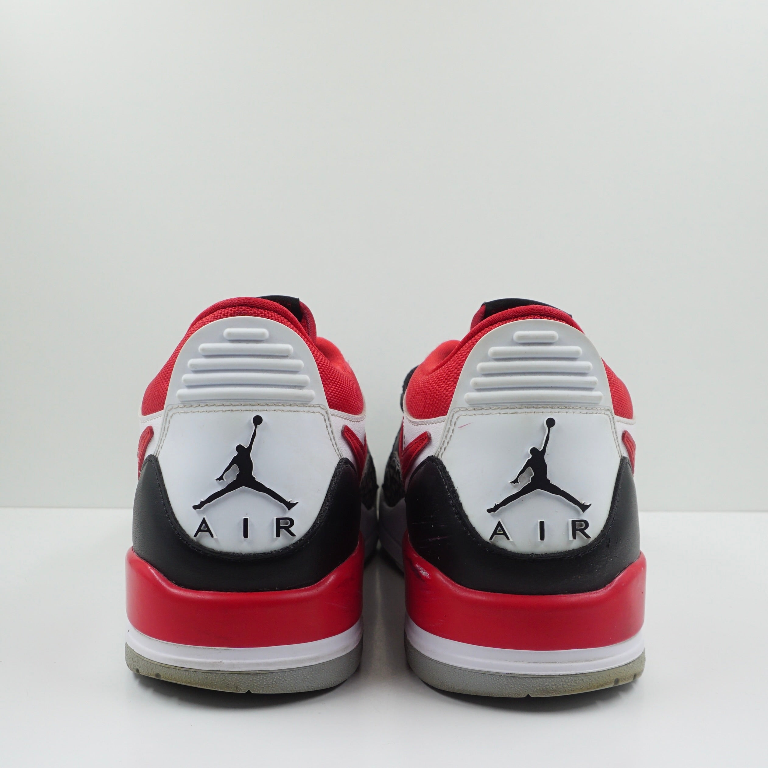 Jordan Legacy 312 Low Fire Red
