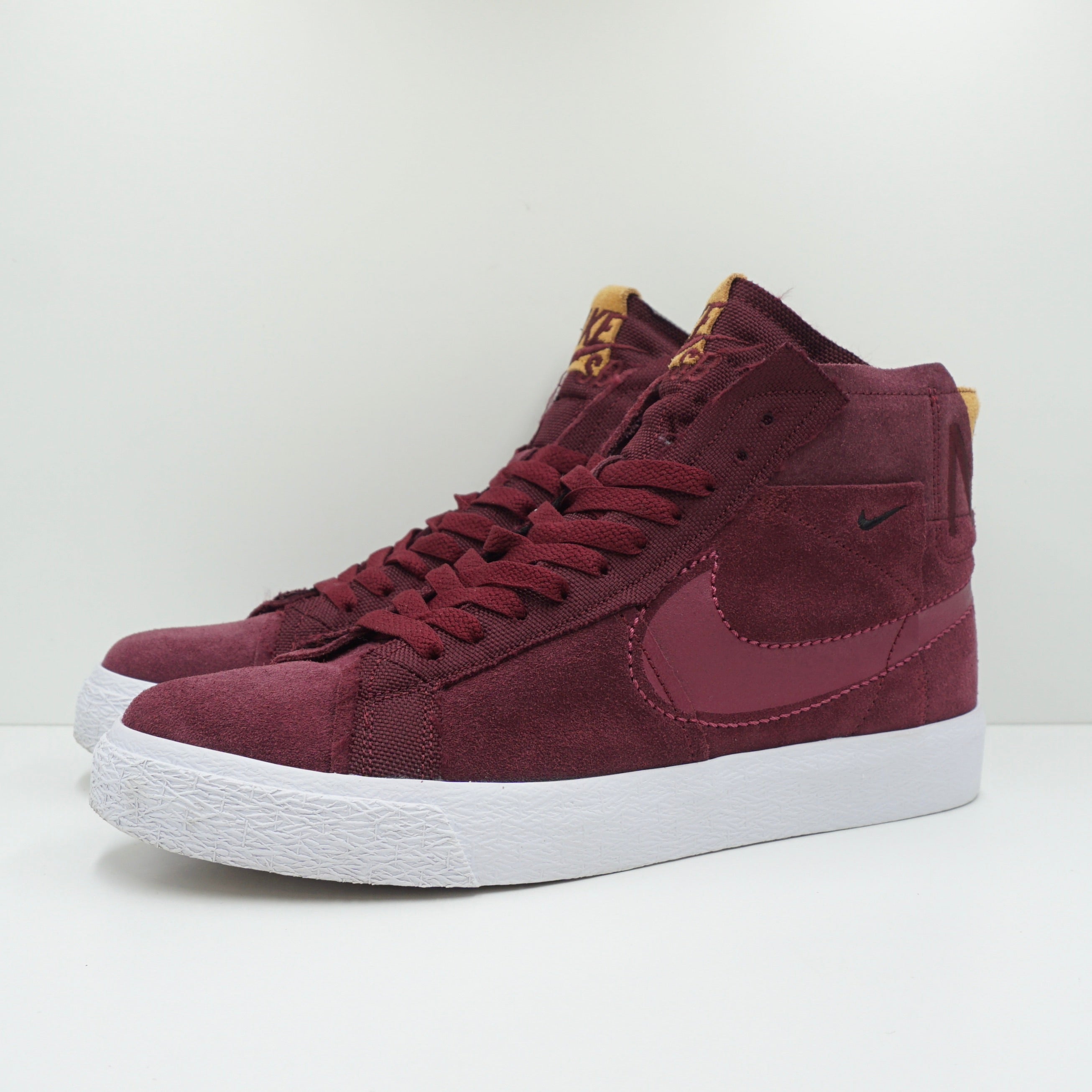 Nike SB Zoom Blazer Mid Prm Burgundy