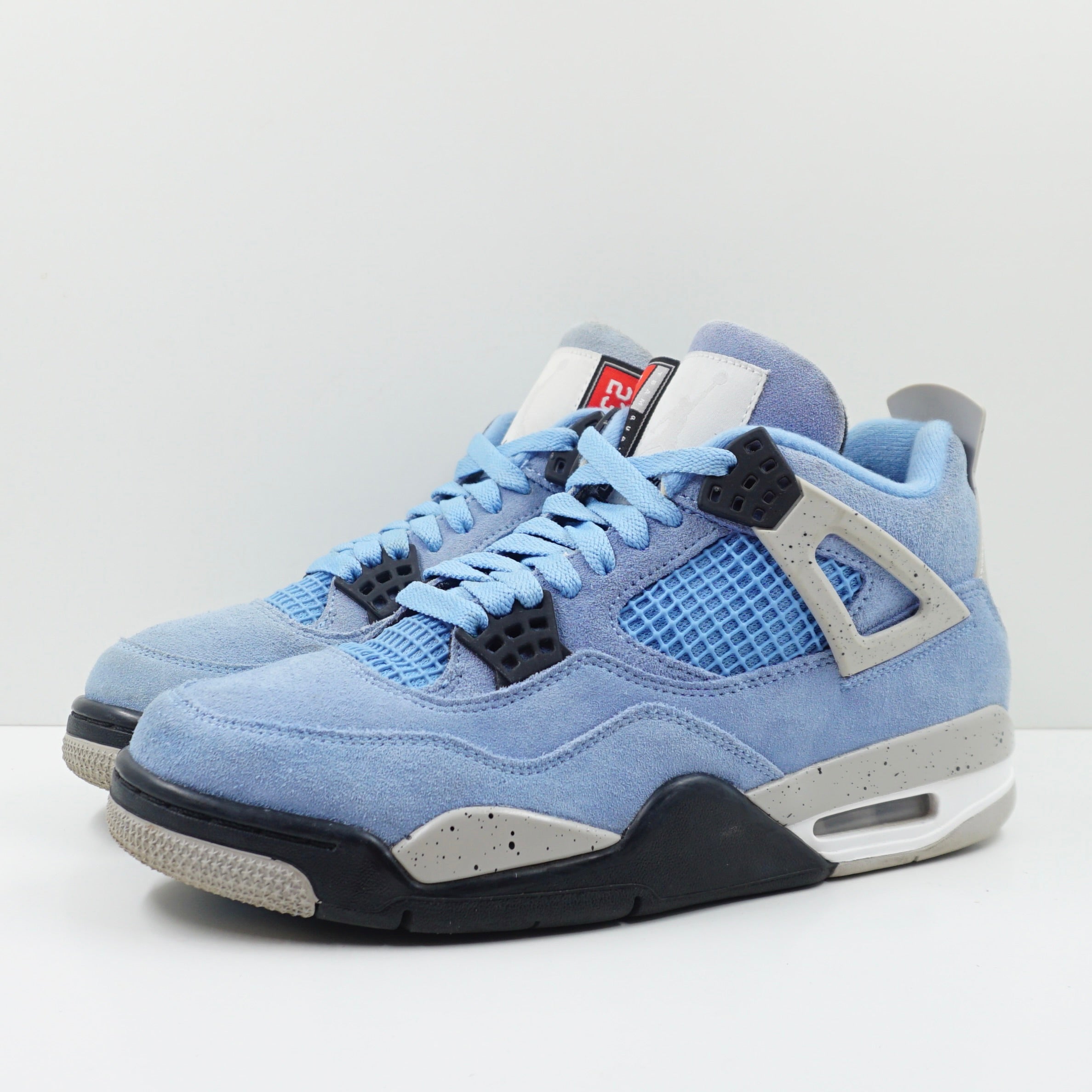 Jordan 4 Retro University Blue