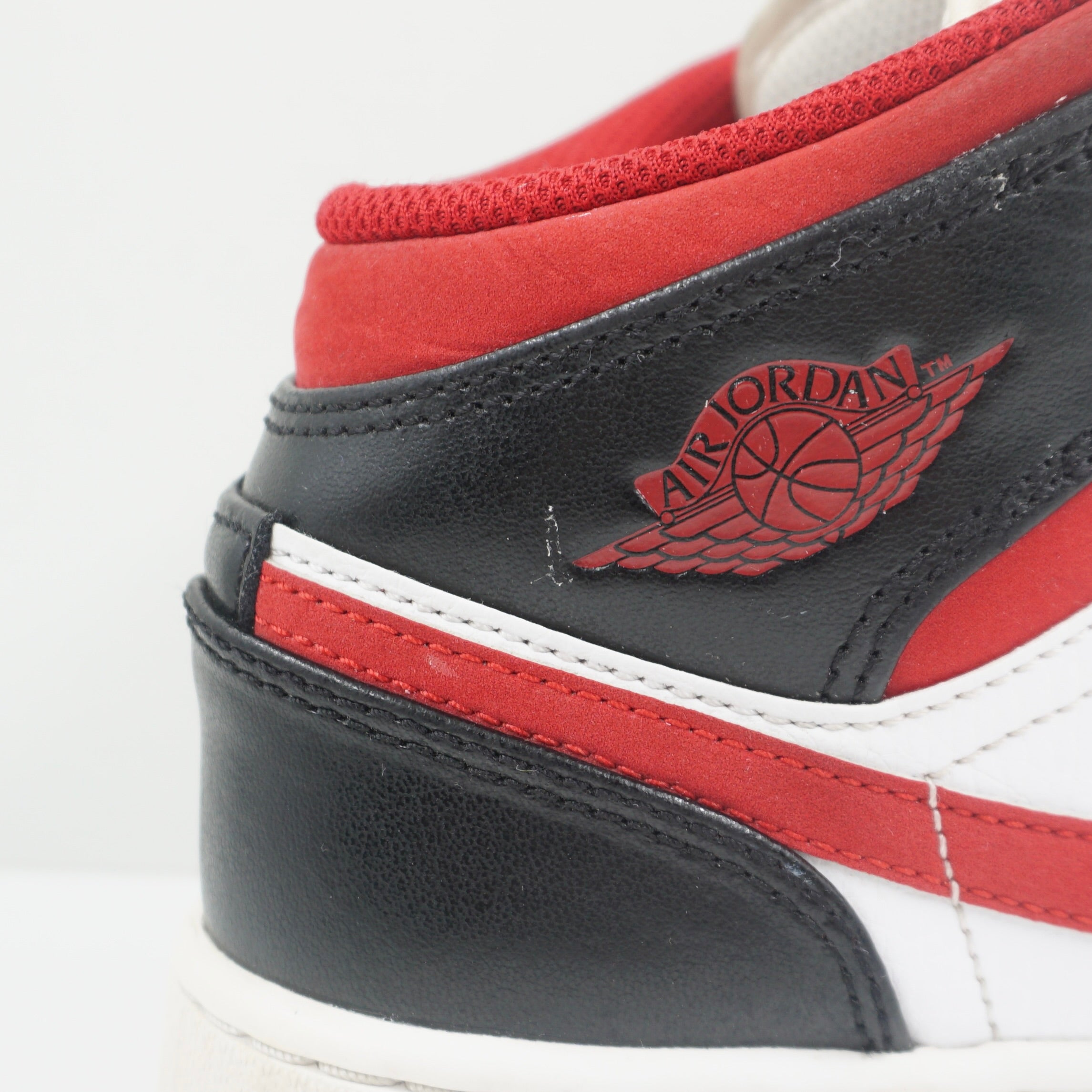 Jordan 1 Mid Black Gym Red (GS)
