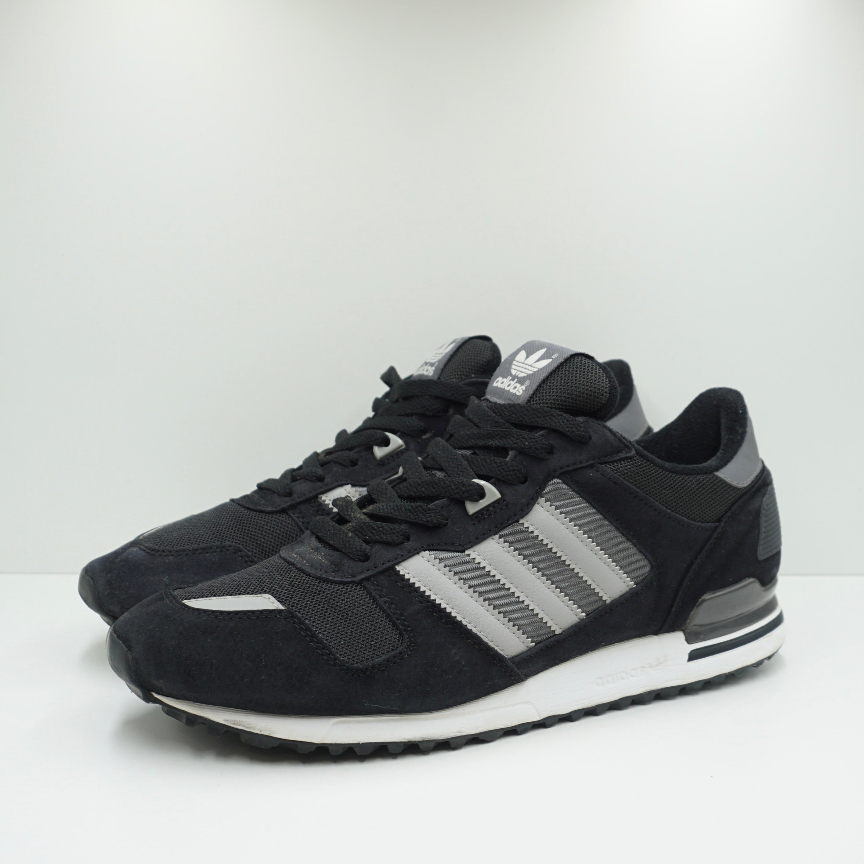 Adidas ZX 700 Black