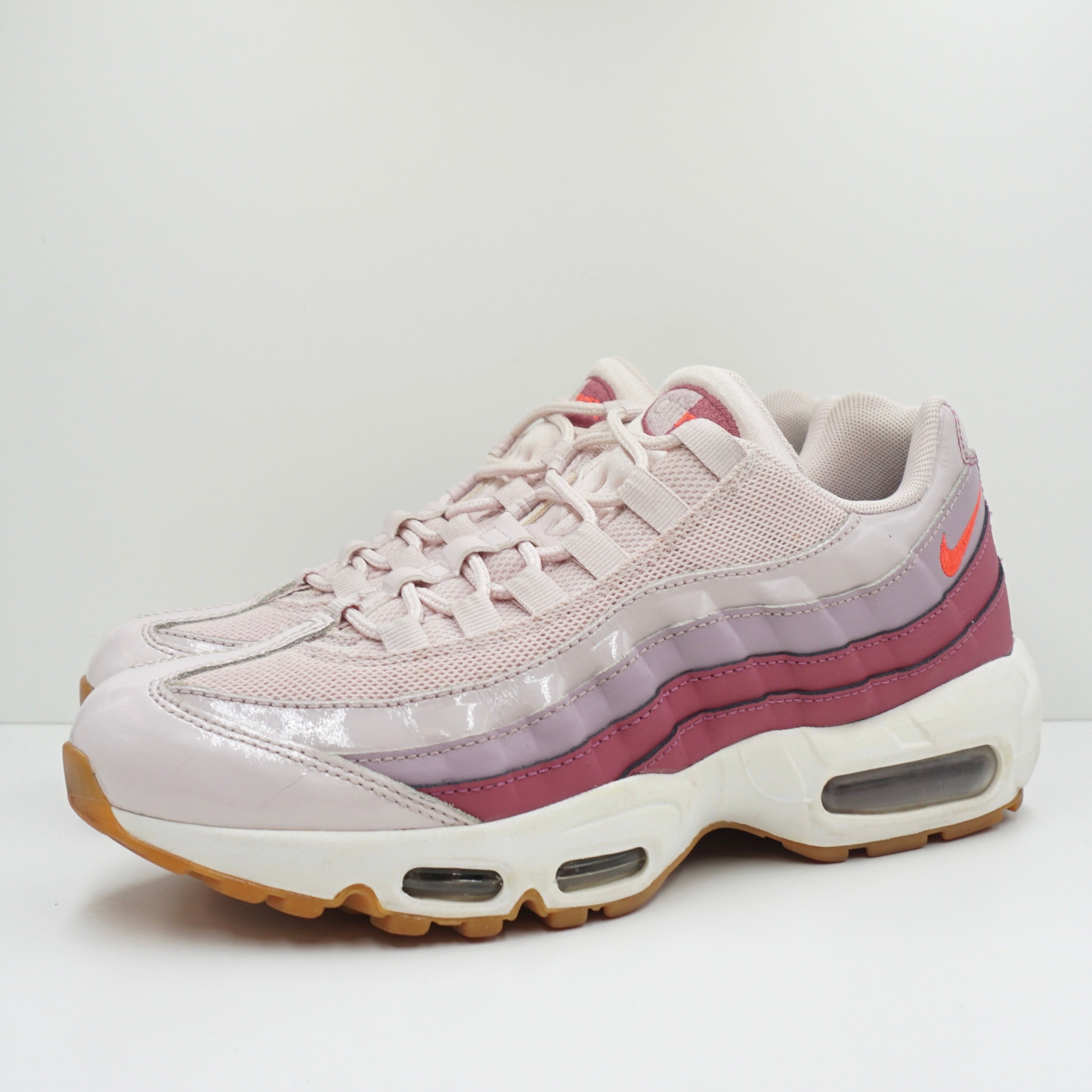 Nike Air hotsell Max 95 Barely Rose Hot Punch