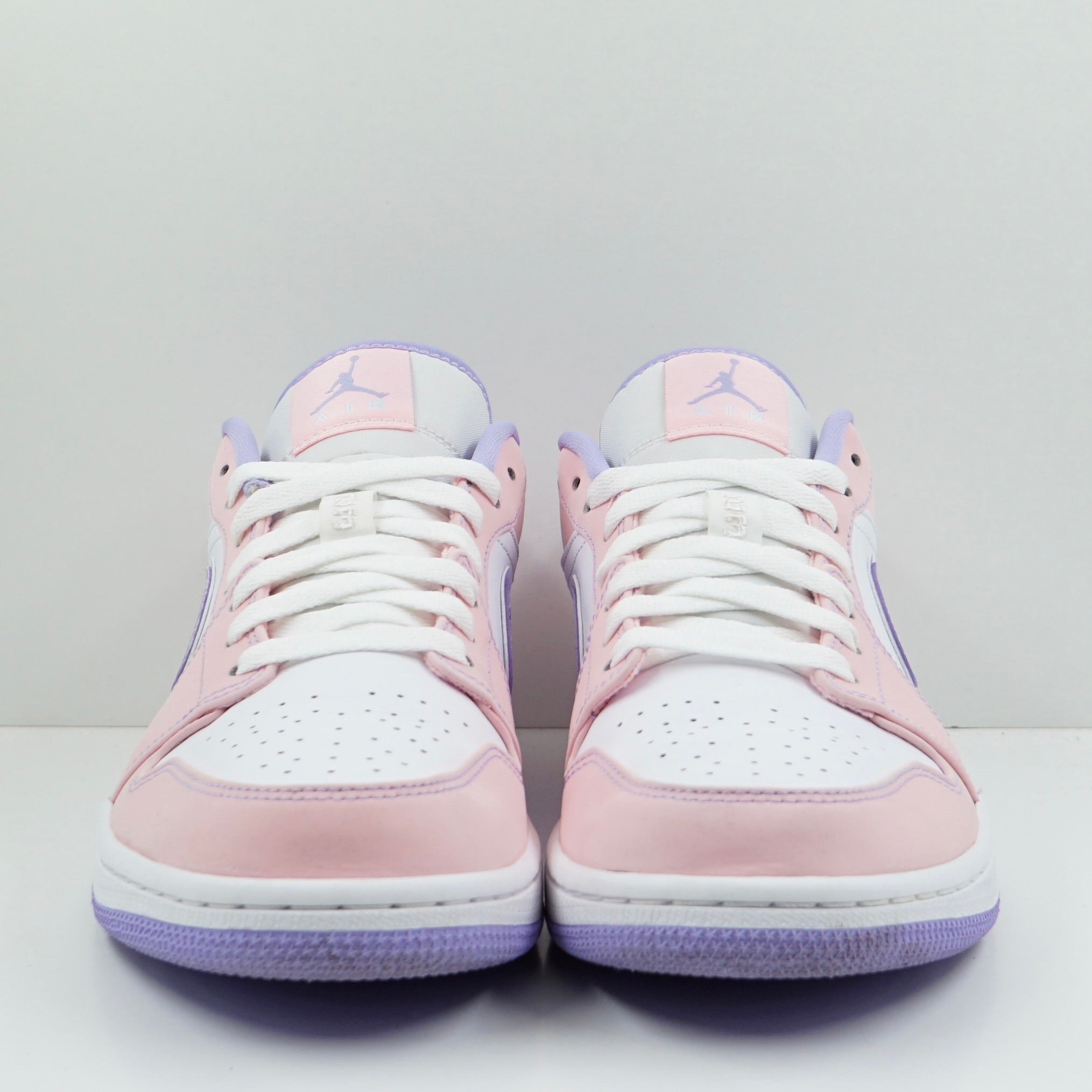 Jordan 1 Low SE Arctic Punch